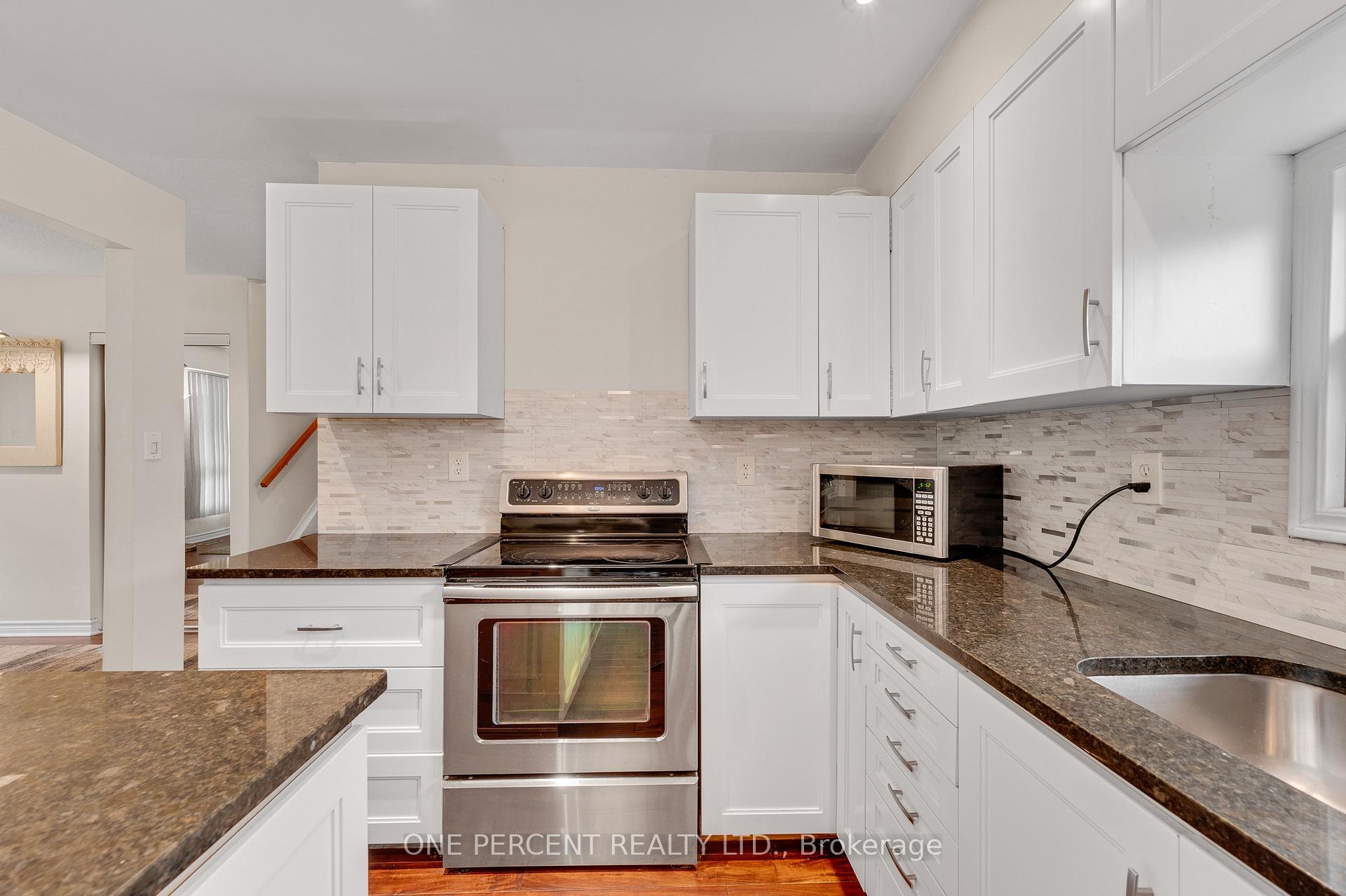 Photo 15 of 101 Kentley Drive, Hamilton, Kentley — HOMEH