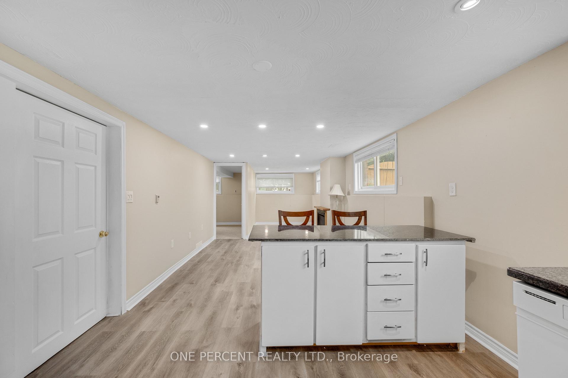 Photo 30 of 101 Kentley Drive, Hamilton, Kentley — HOMEH