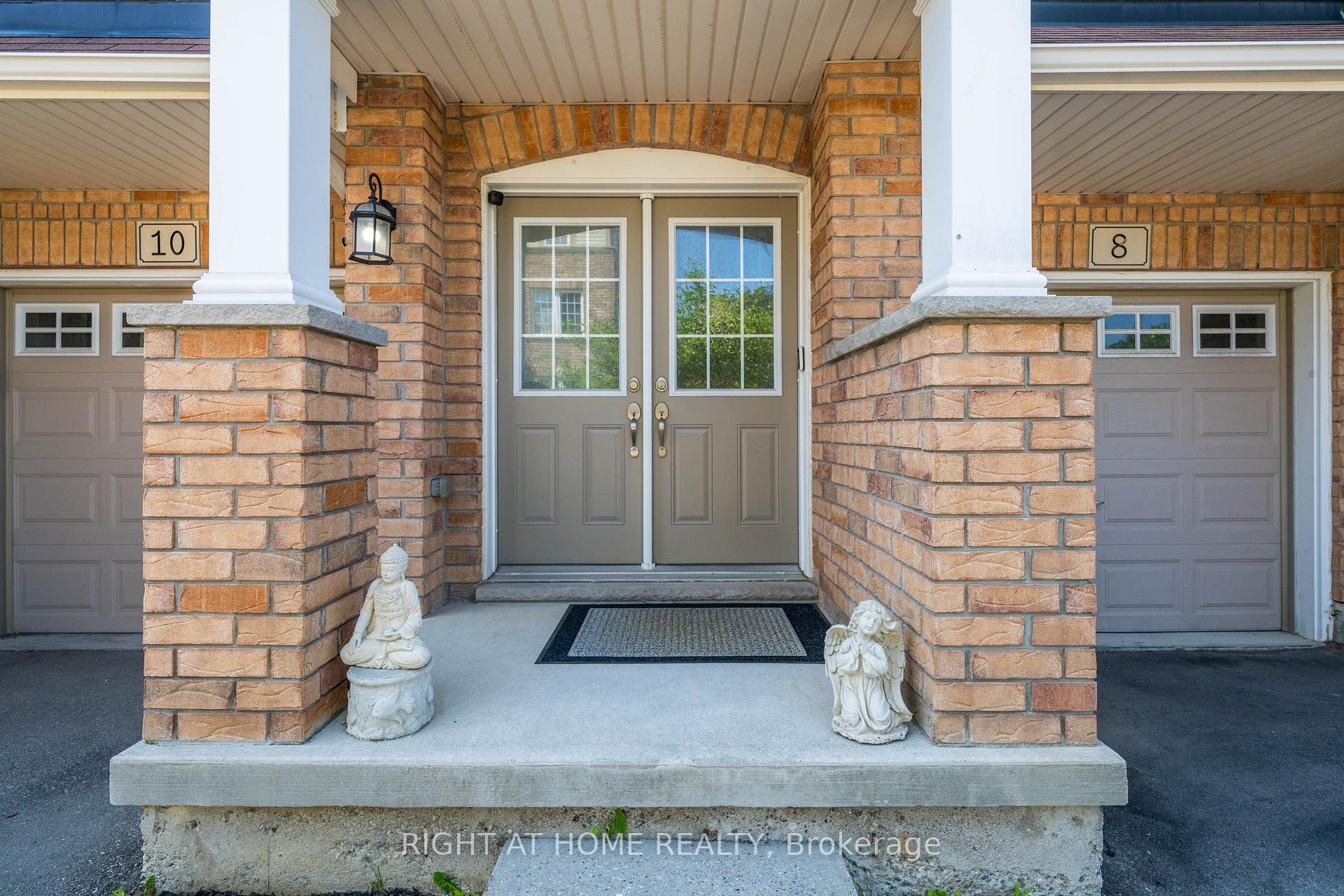 Photo 10 of 8 Kenridge Terrace, Hamilton, Stoney Creek Mountain — HOMEH