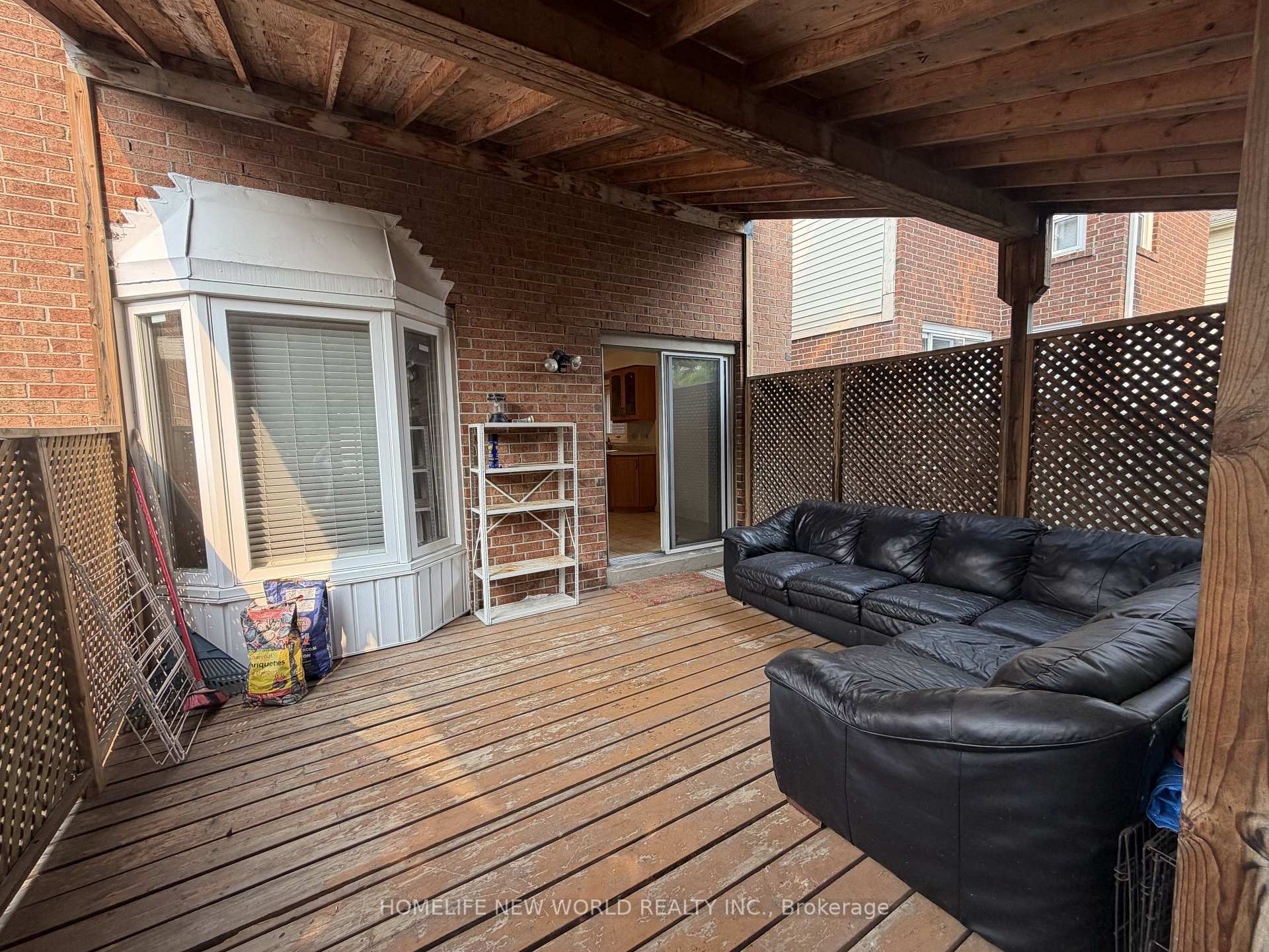 Photo 13 of 209 Winding Lane, Vaughan, Crestwood-Springfarm-Yorkhill — HOMEH