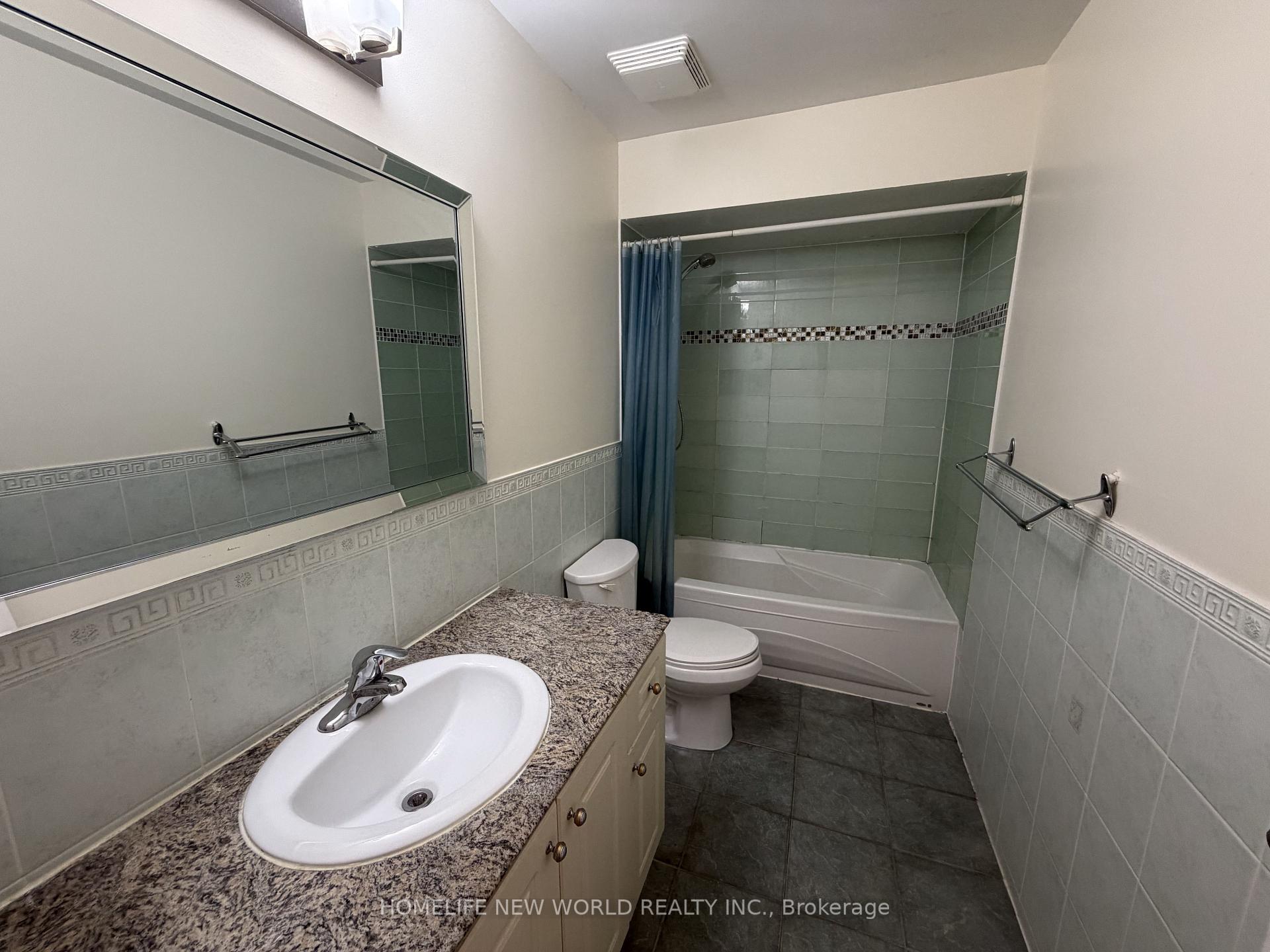 Photo 17 of 209 Winding Lane, Vaughan, Crestwood-Springfarm-Yorkhill — HOMEH