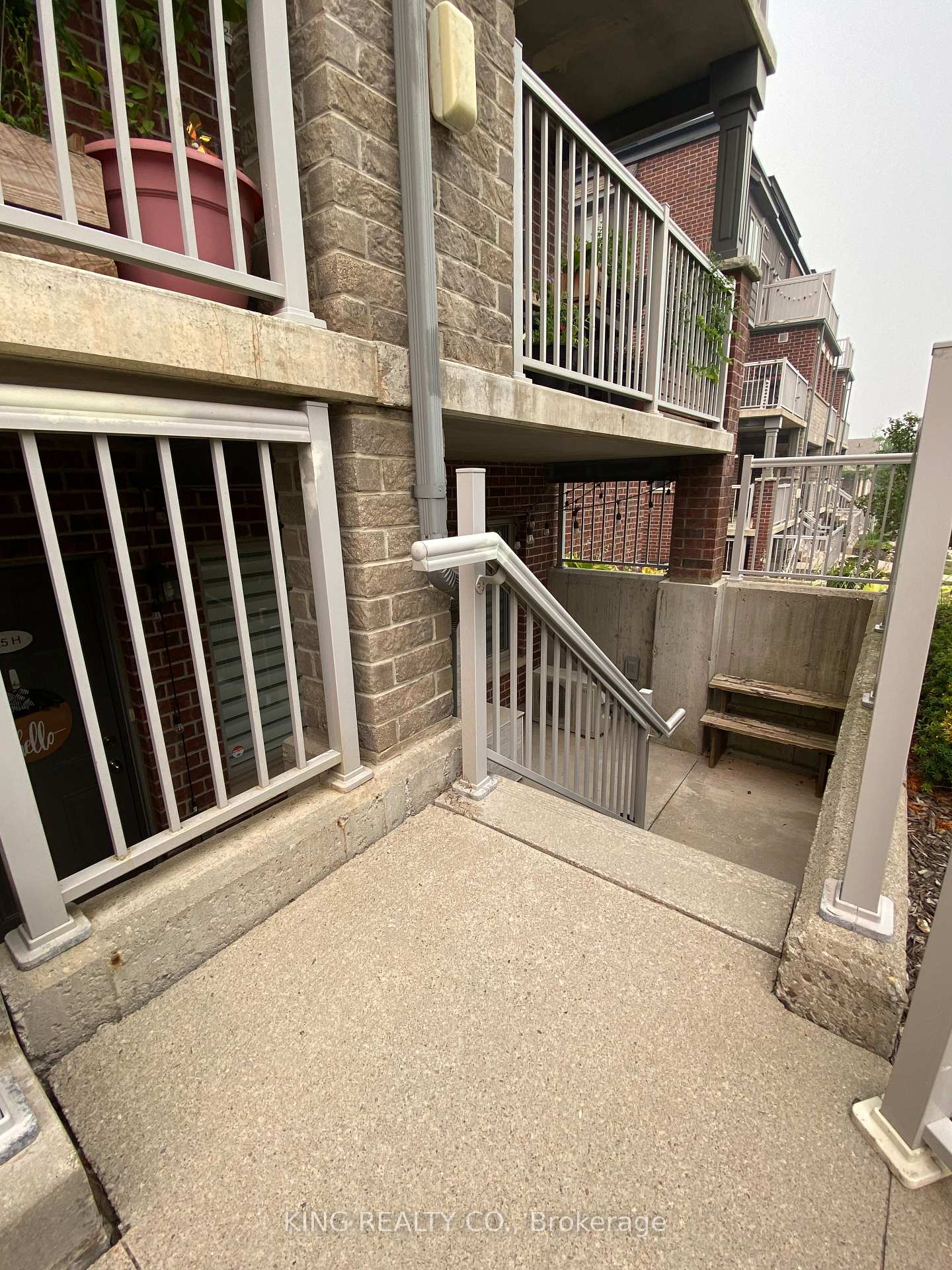 Photo 2 of Unit H, 25 Sienna Street, Kitchener, Trussler — HOMEH