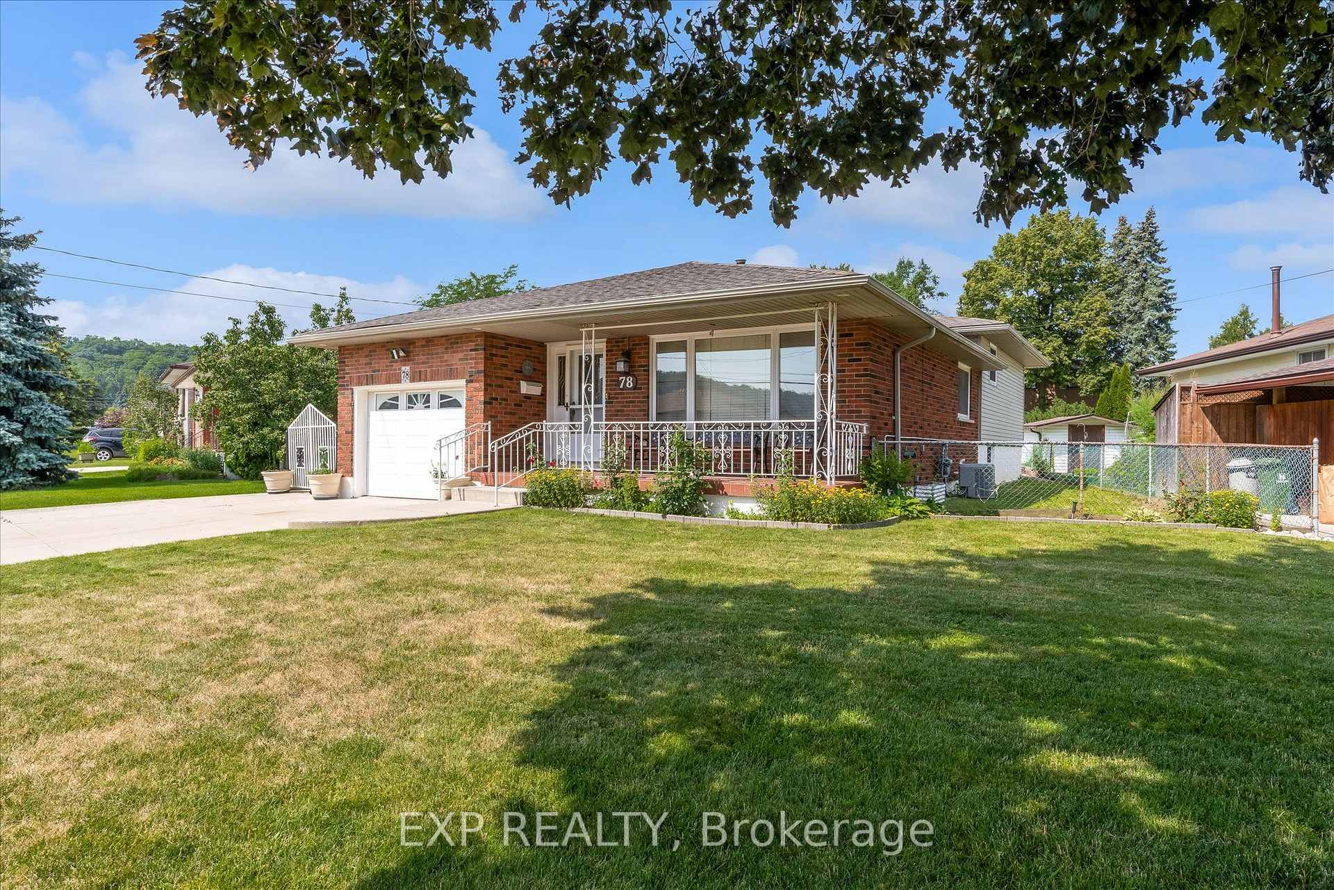 Photo 3 of 78 Glen Valley Drive, Hamilton, Vincent — HOMEH
