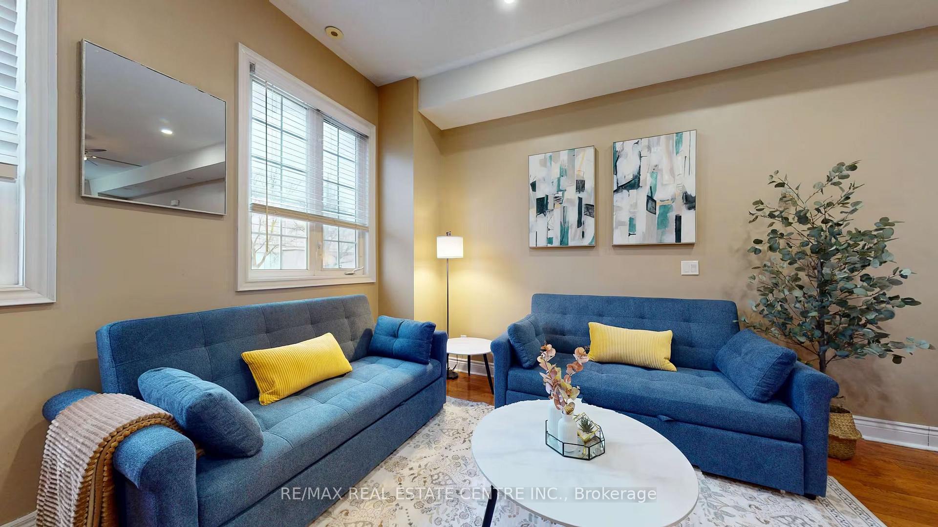 Photo 3 of 1376 Eglinton Avenue W, Toronto, Forest Hill North — HOMEH