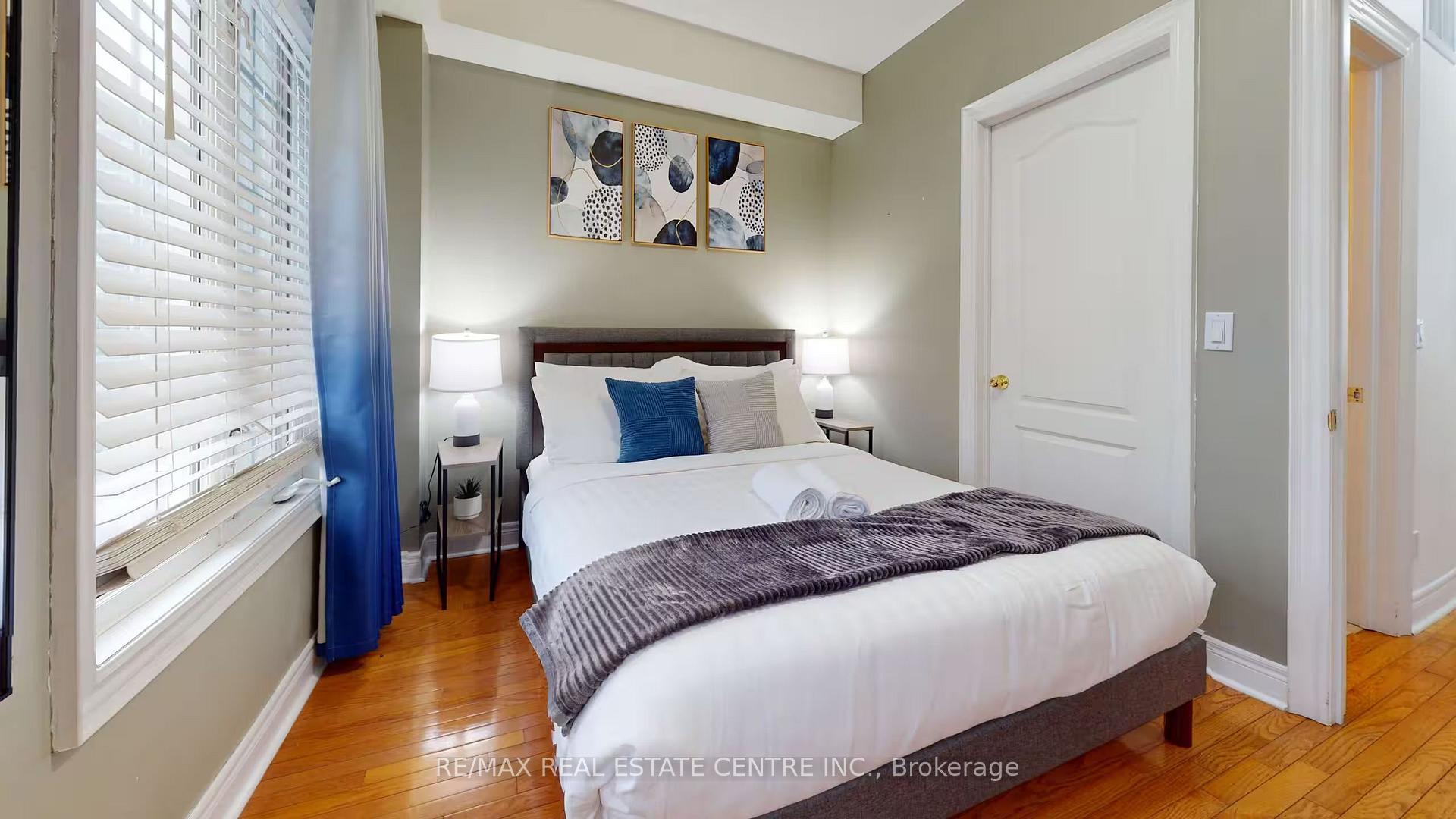 Photo 19 of 1376 Eglinton Avenue W, Toronto, Forest Hill North — HOMEH