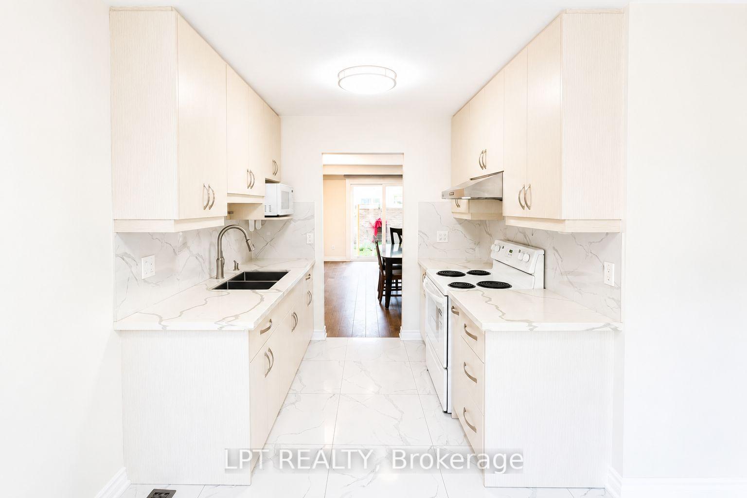 Photo 3 of Unit 63, 100 Burrows Hall Boulevard, Scarborough, Malvern — HOMEH