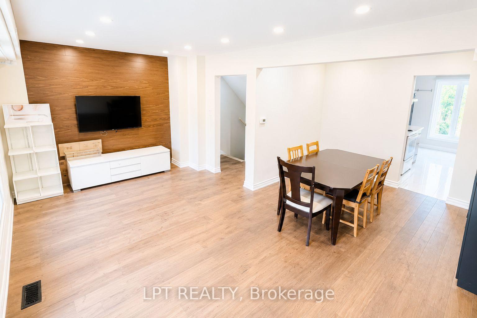 Photo 5 of Unit 63, 100 Burrows Hall Boulevard, Scarborough, Malvern — HOMEH