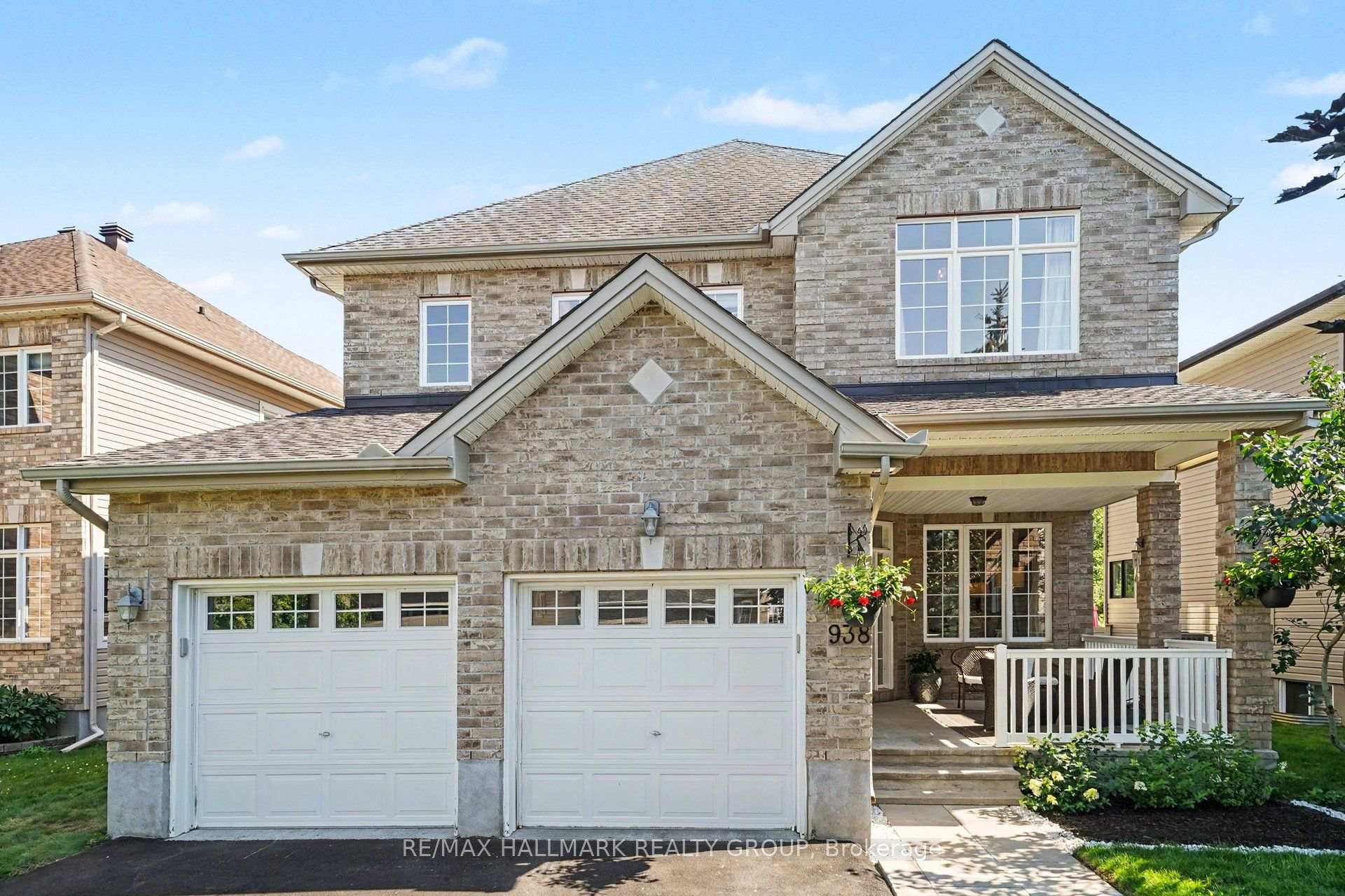 Photo 1 of 938 Wildcarrot Crescent, Ottawa, Riverside South — HOMEH