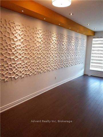 Photo 3 of 281 South Park Road, Markham, Commerce Valley — HOMEH