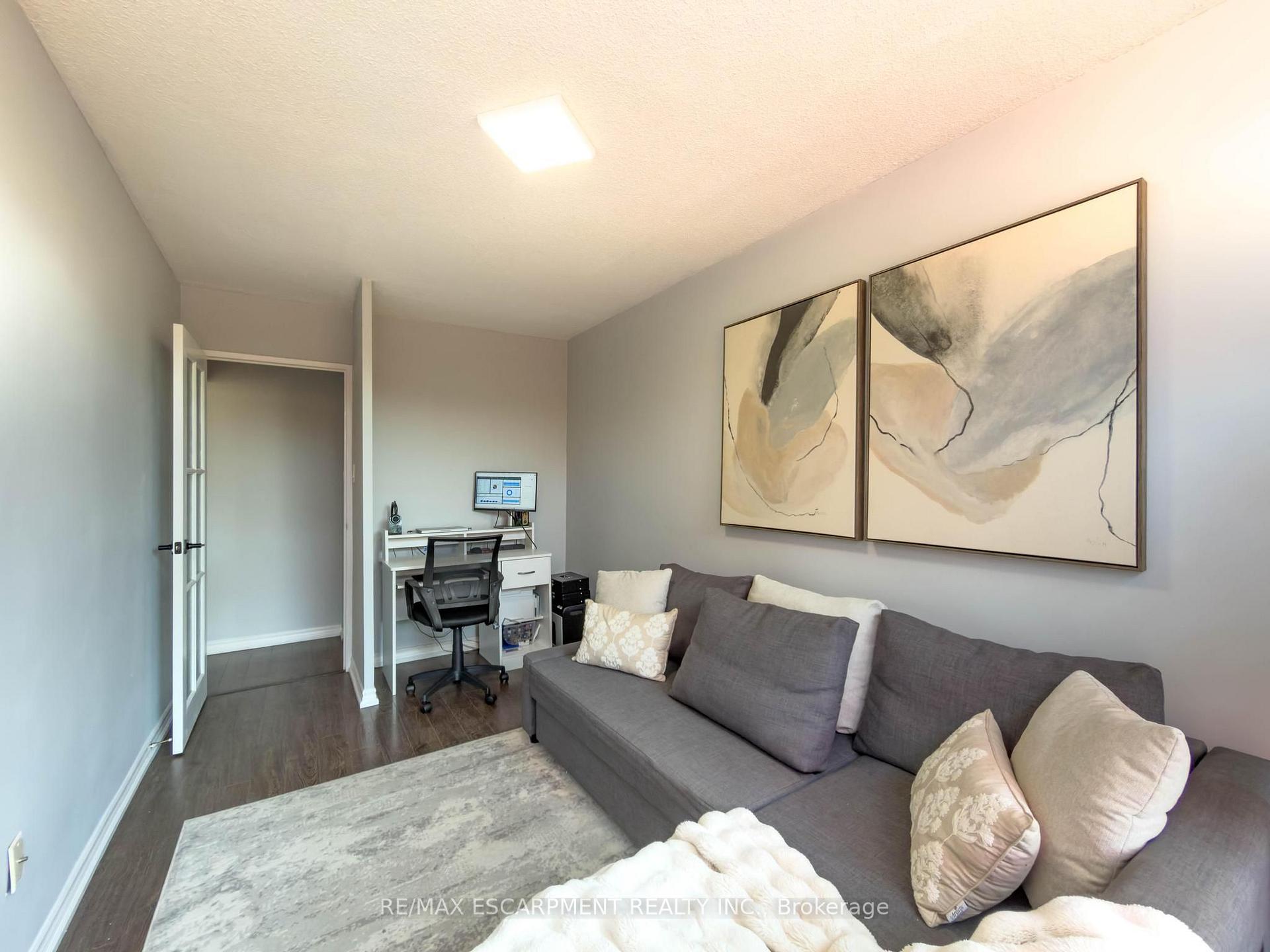 Photo 9 of Unit 227, 2 Valhalla Inn Road, Etobicoke, Islington-City Centre West — HOMEH