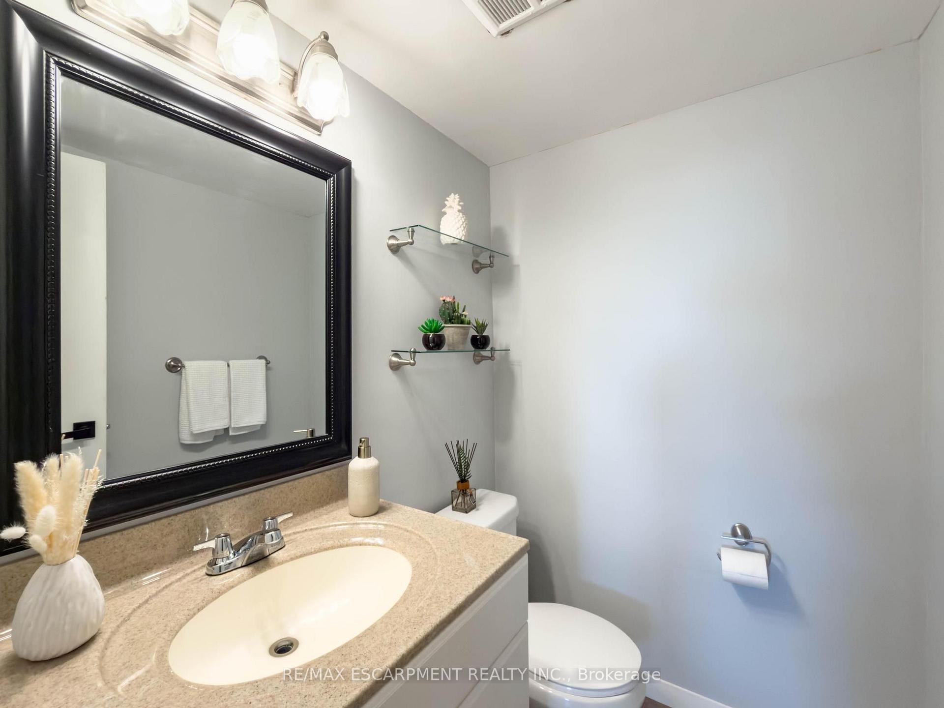 Photo 24 of Unit 227, 2 Valhalla Inn Road, Etobicoke, Islington-City Centre West — HOMEH