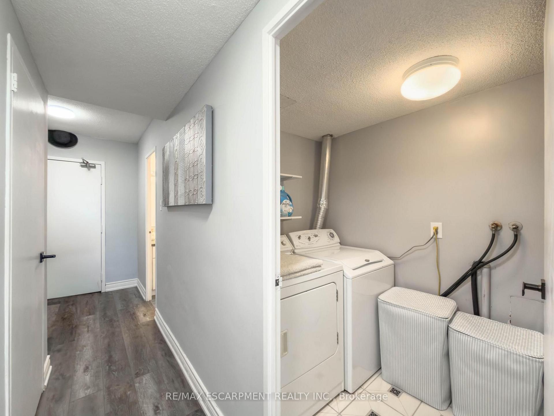 Photo 25 of Unit 227, 2 Valhalla Inn Road, Etobicoke, Islington-City Centre West — HOMEH