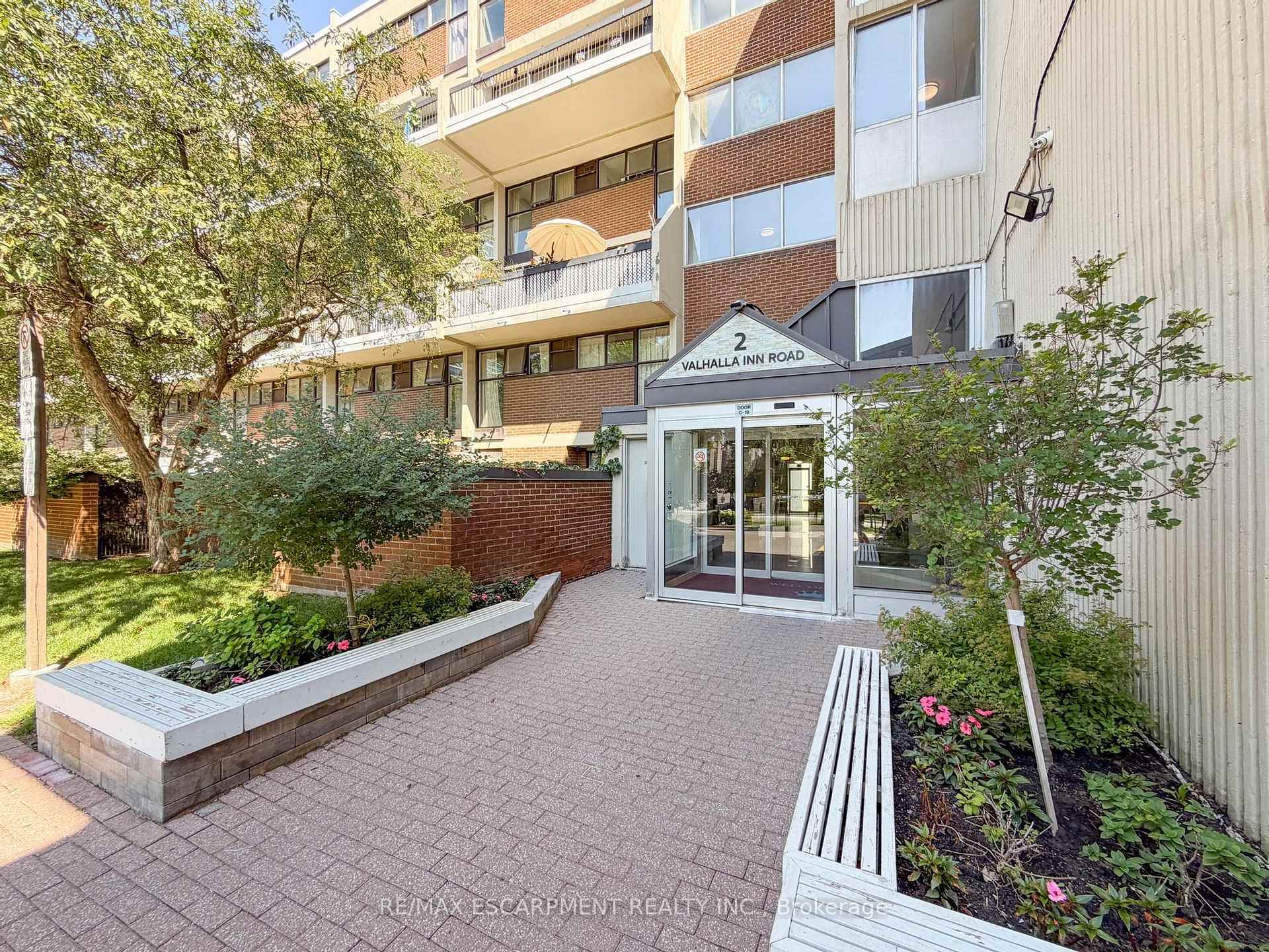 Photo 35 of Unit 227, 2 Valhalla Inn Road, Etobicoke, Islington-City Centre West — HOMEH
