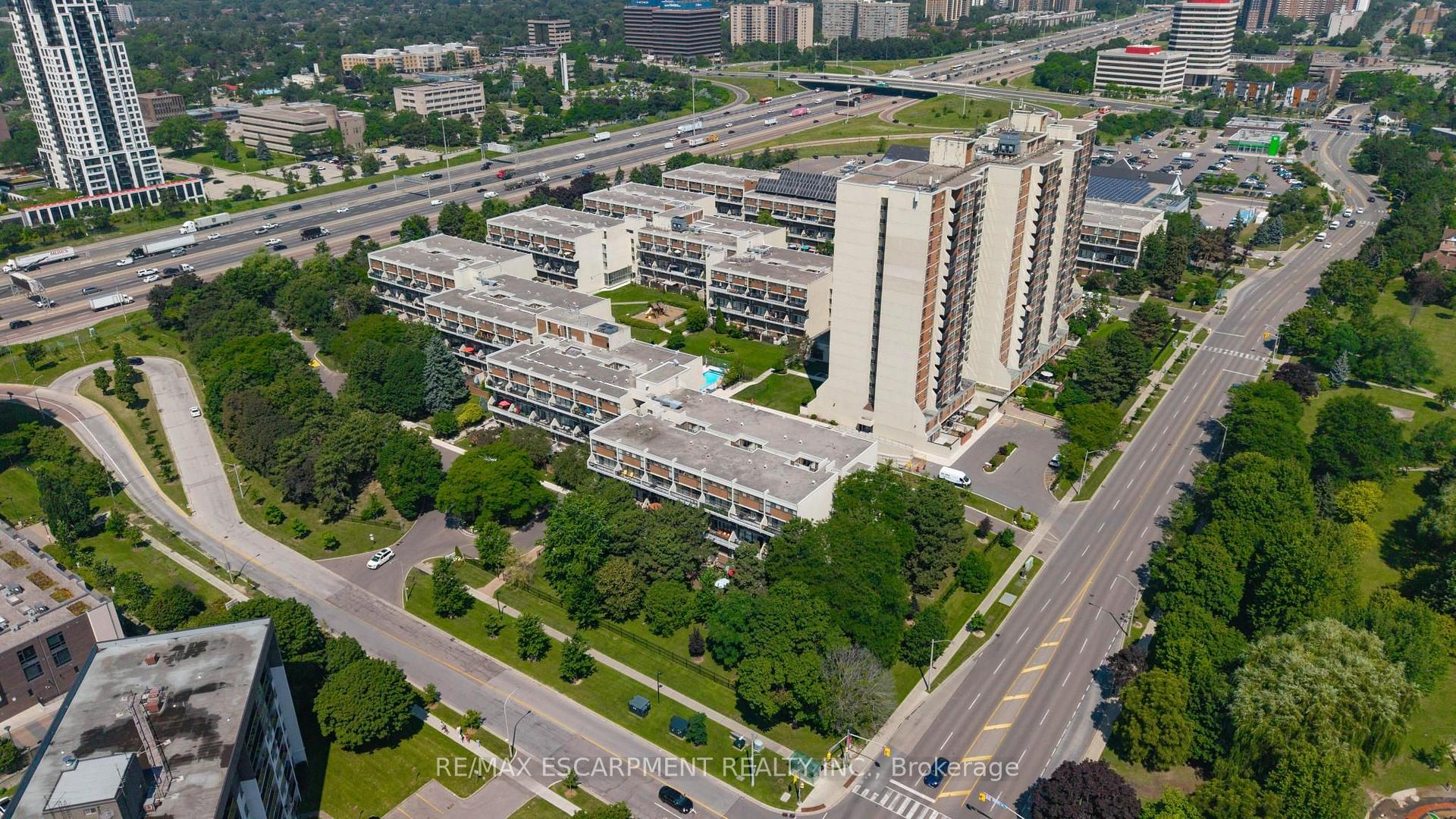 Photo 39 of Unit 227, 2 Valhalla Inn Road, Etobicoke, Islington-City Centre West — HOMEH