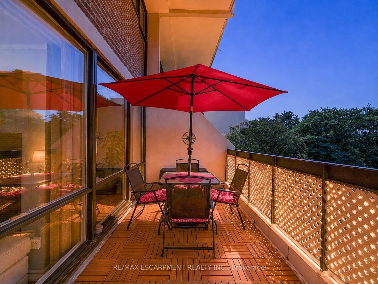Photo 43 of Unit 227, 2 Valhalla Inn Road, Etobicoke, Islington-City Centre West — HOMEH