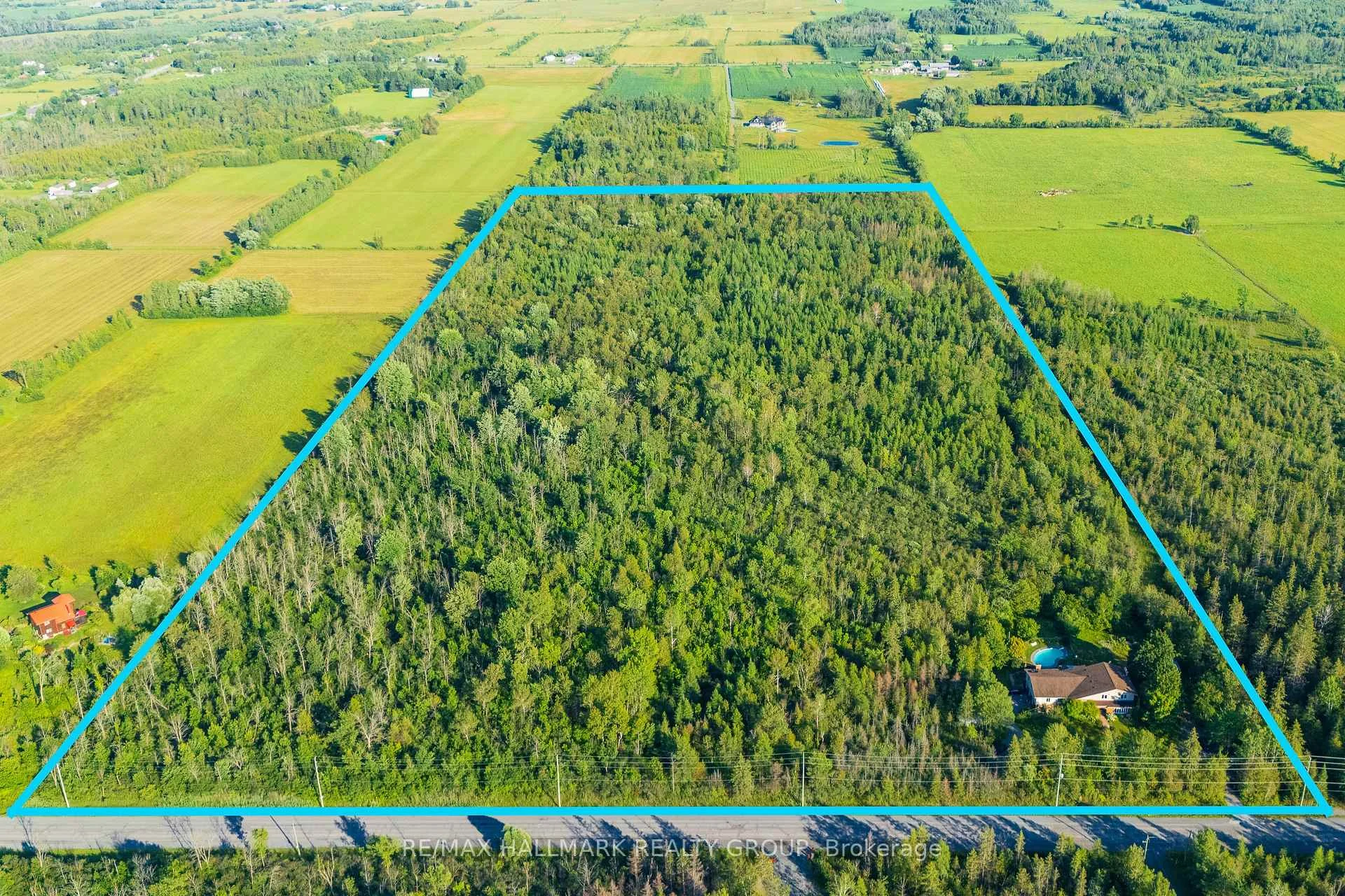Photo 4 of 7316 Flewellyn Road, Ottawa, Remainder of Stittsville & Area — HOMEH