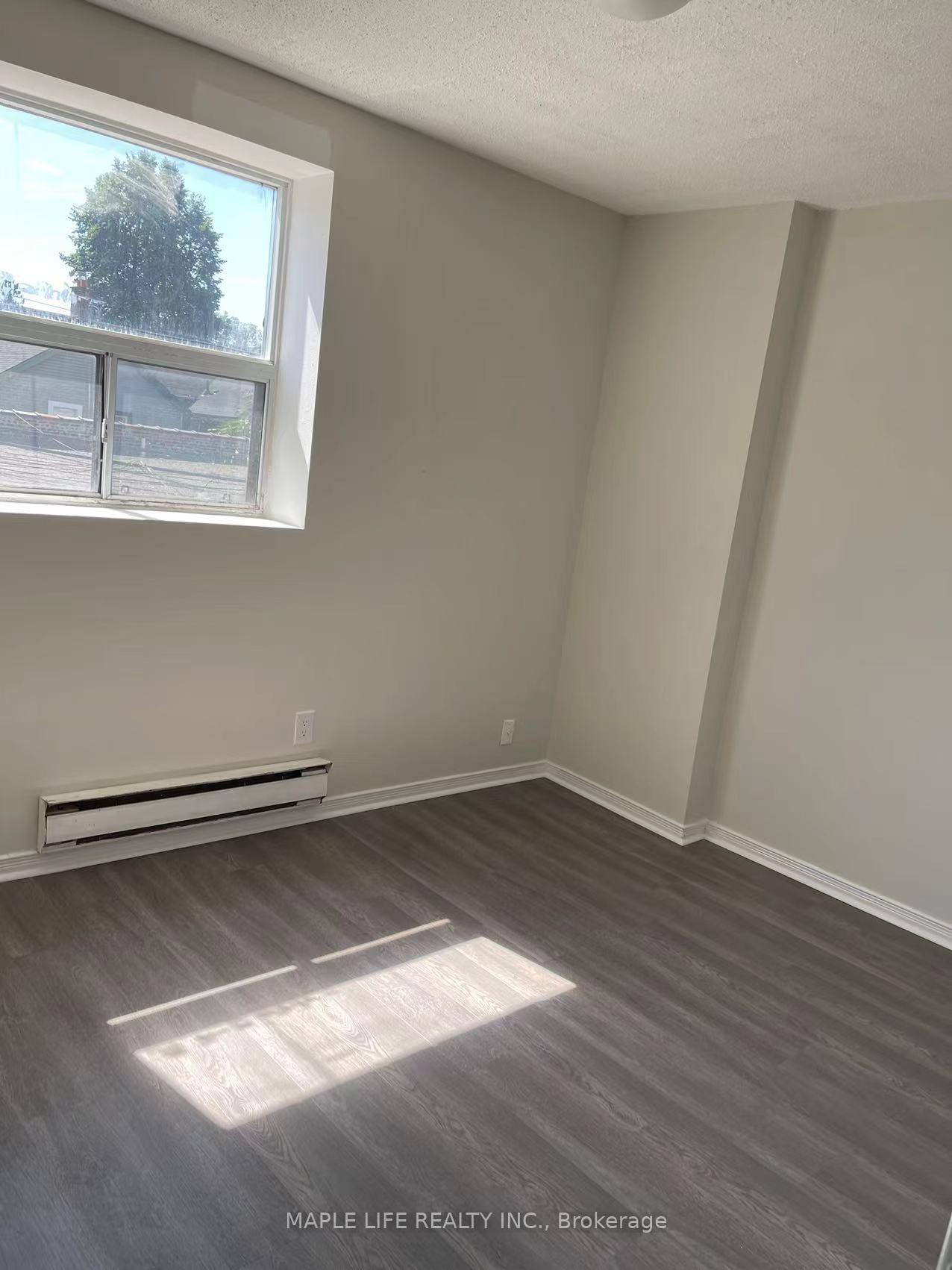 Photo 3 of Unit Unit 3, 623 Gerrard Street E, Toronto, South Riverdale — HOMEH