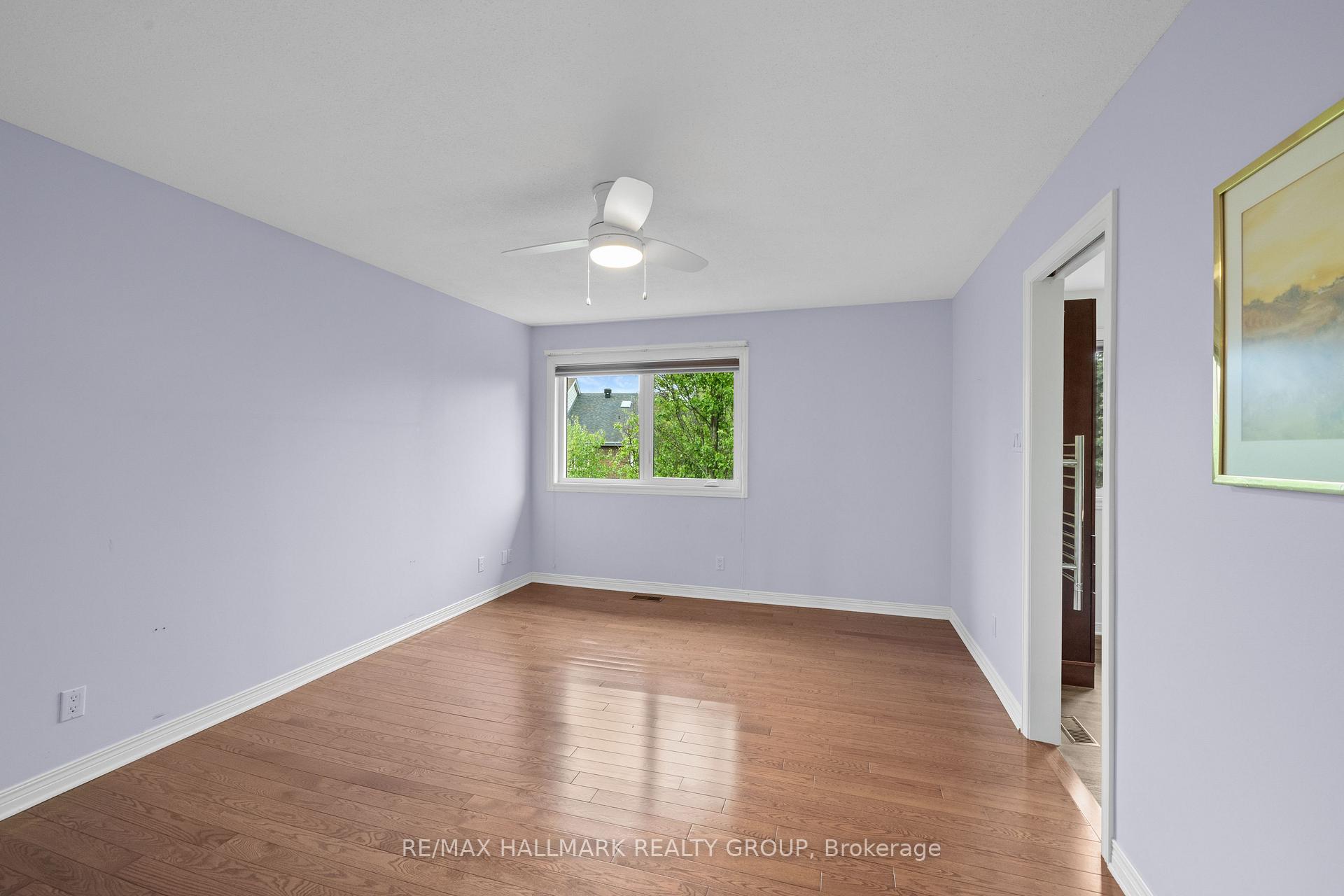 Photo 23 of 44 Dunbarton Court, Ottawa, Cardinal Glen — HOMEH