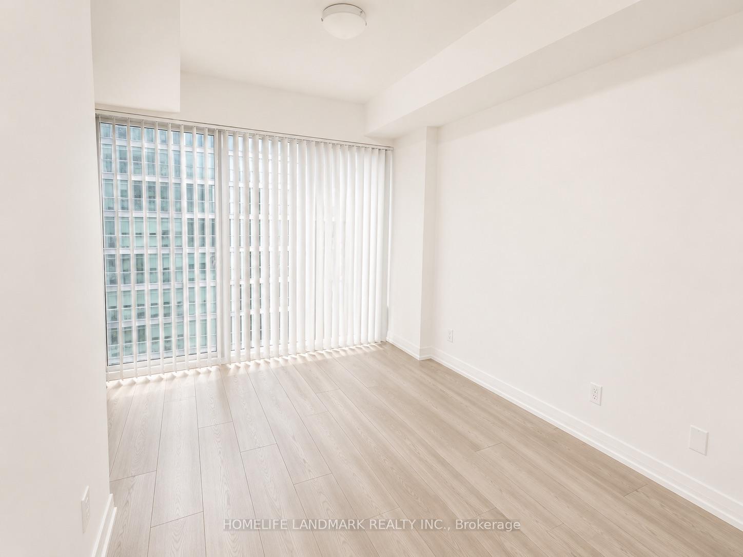 Photo 4 of Unit 1020, 400 King Street W, Toronto, Waterfront Communities — HOMEH