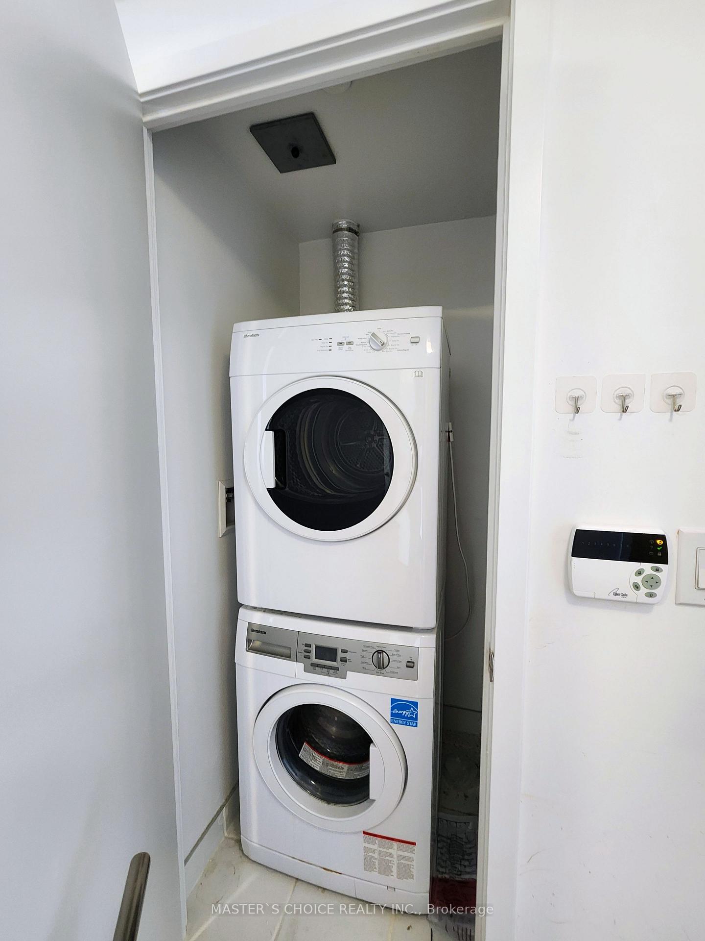 Photo 13 of Unit 3407, 11 Wellesley Street W, Toronto, Bay Street Corridor — HOMEH