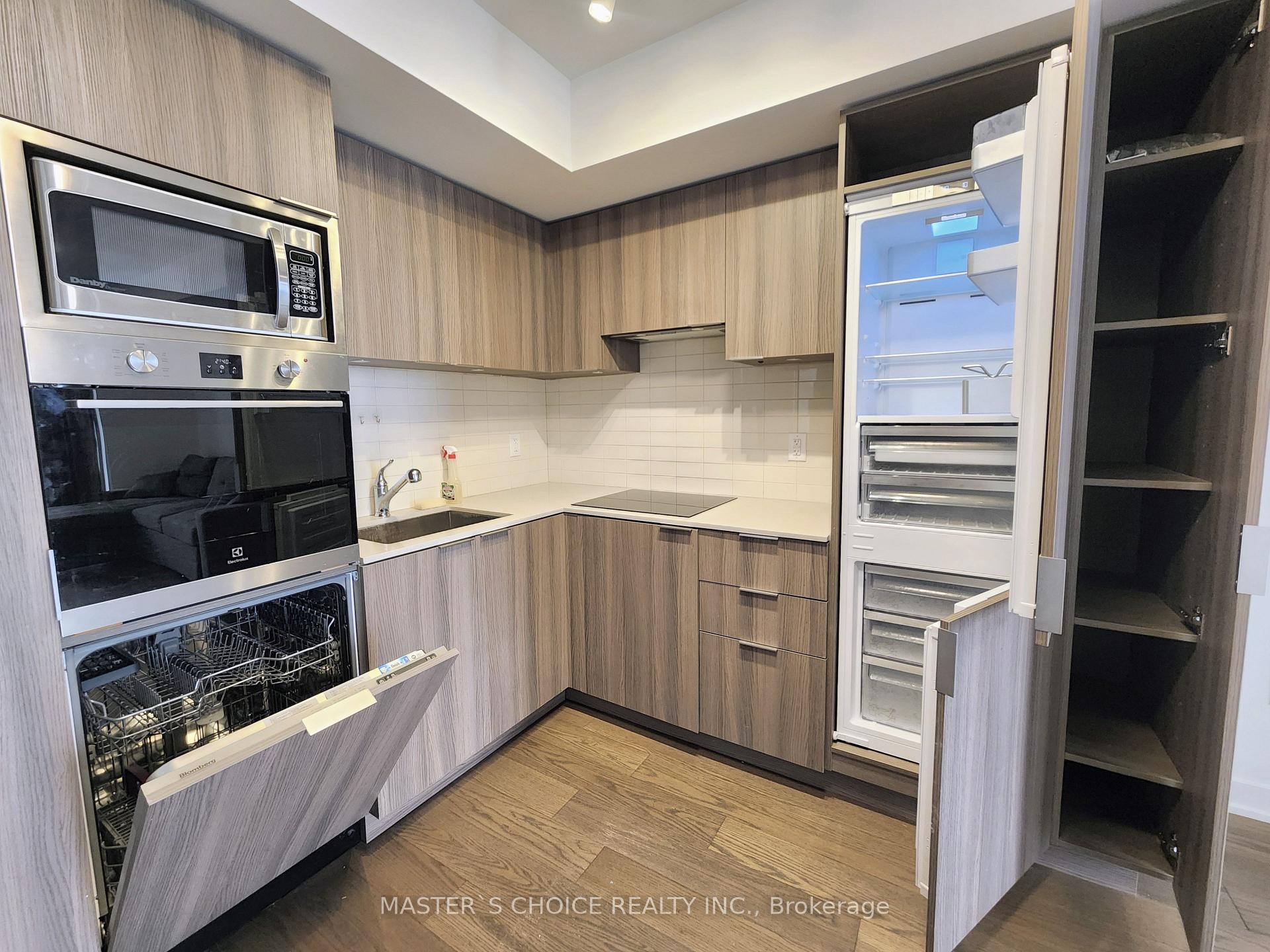 Photo 16 of Unit 3407, 11 Wellesley Street W, Toronto, Bay Street Corridor — HOMEH
