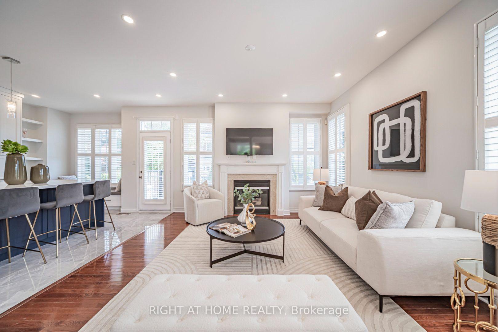 Photo 12 of 66 Larkmead Crescent, Markham, Victoria Manor-Jennings Gate — HOMEH