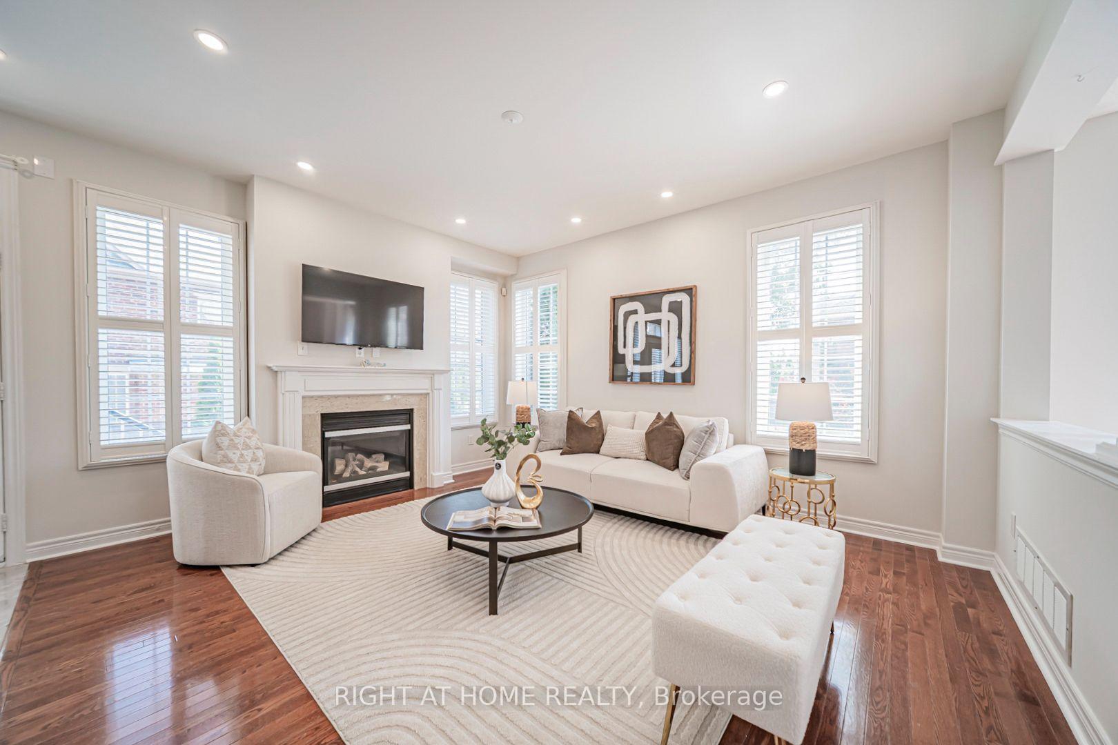 Photo 13 of 66 Larkmead Crescent, Markham, Victoria Manor-Jennings Gate — HOMEH