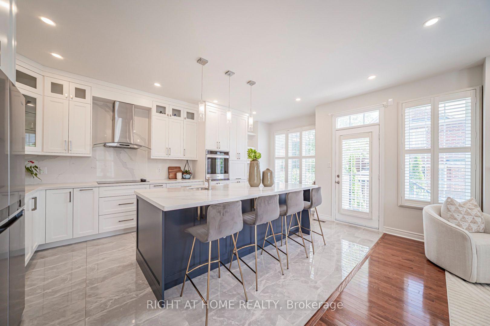 Photo 17 of 66 Larkmead Crescent, Markham, Victoria Manor-Jennings Gate — HOMEH