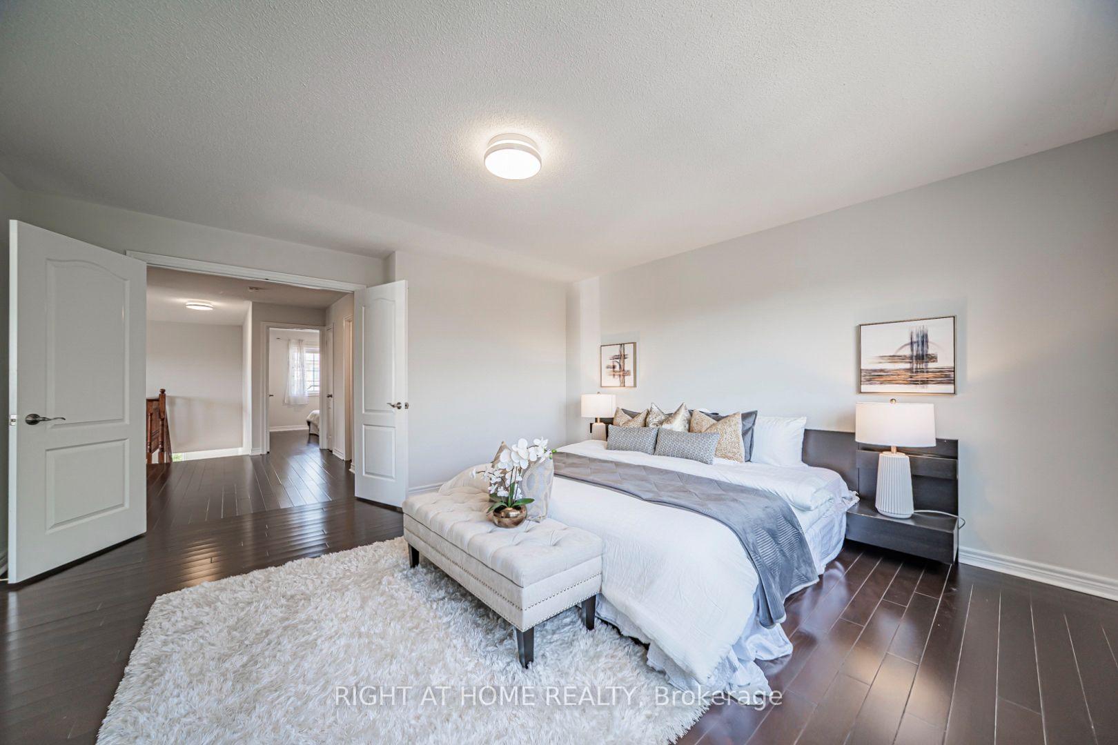 Photo 23 of 66 Larkmead Crescent, Markham, Victoria Manor-Jennings Gate — HOMEH
