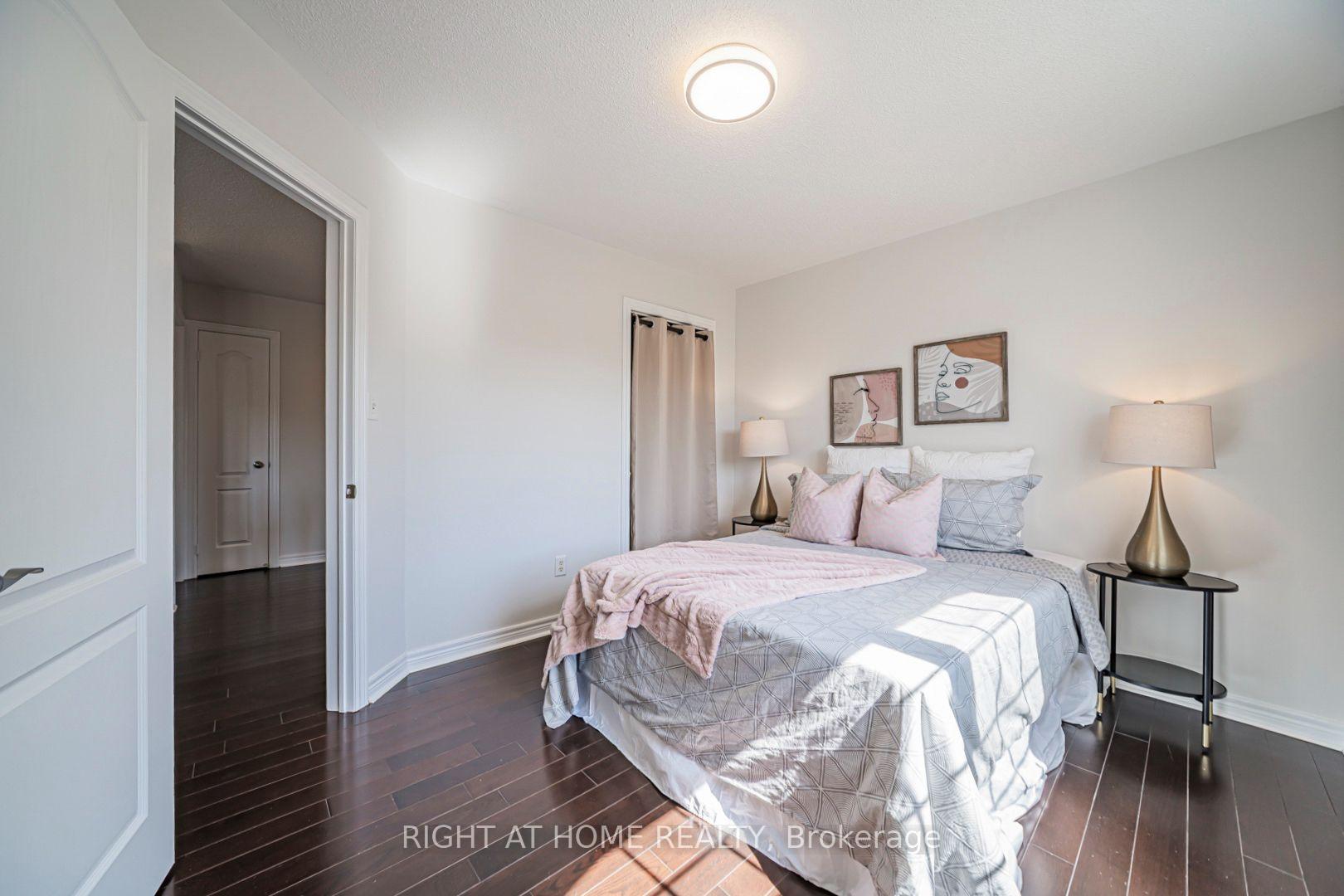 Photo 31 of 66 Larkmead Crescent, Markham, Victoria Manor-Jennings Gate — HOMEH