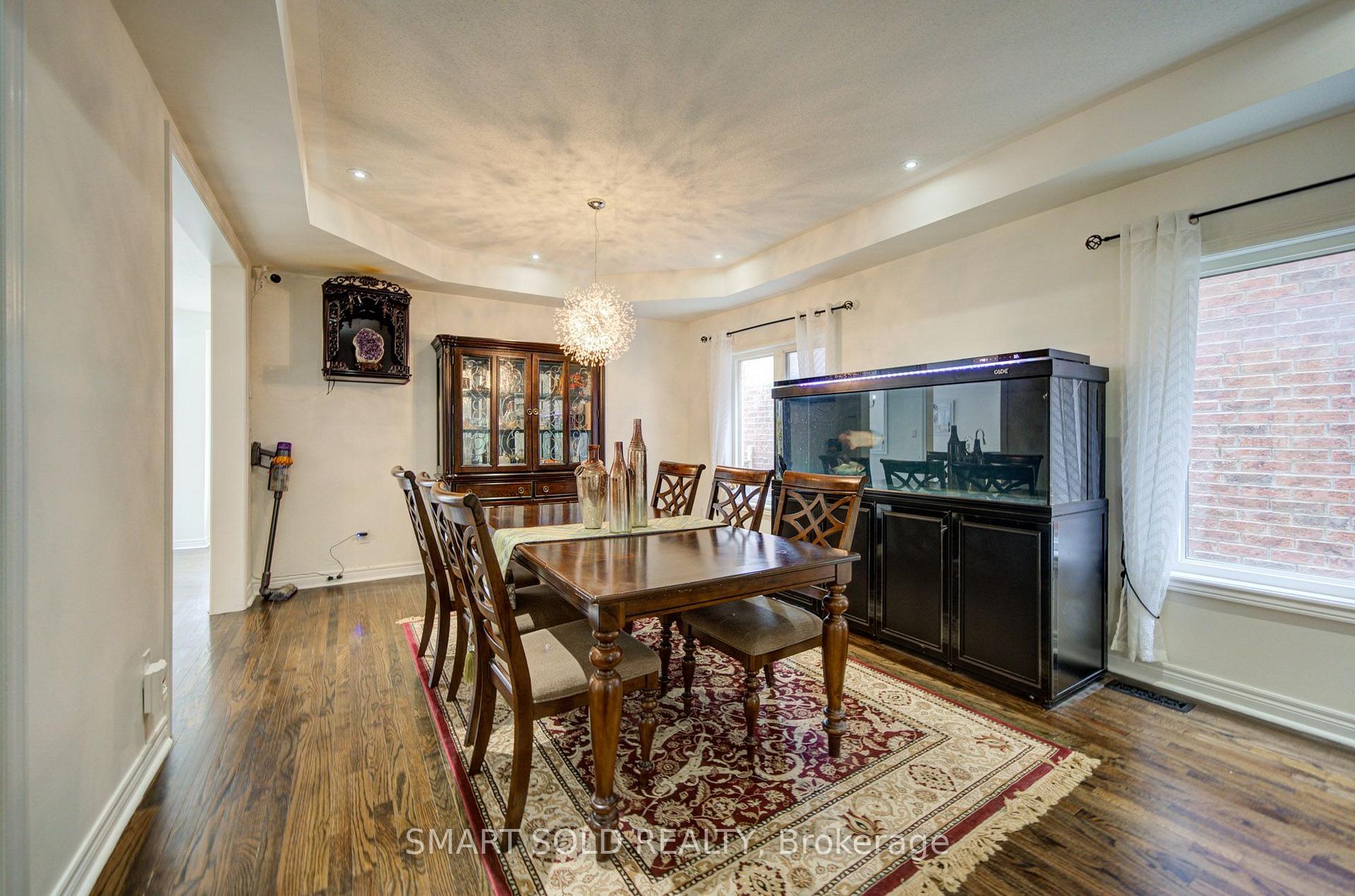 Photo 7 of 48 Ravel Drive, Vaughan, Patterson — HOMEH