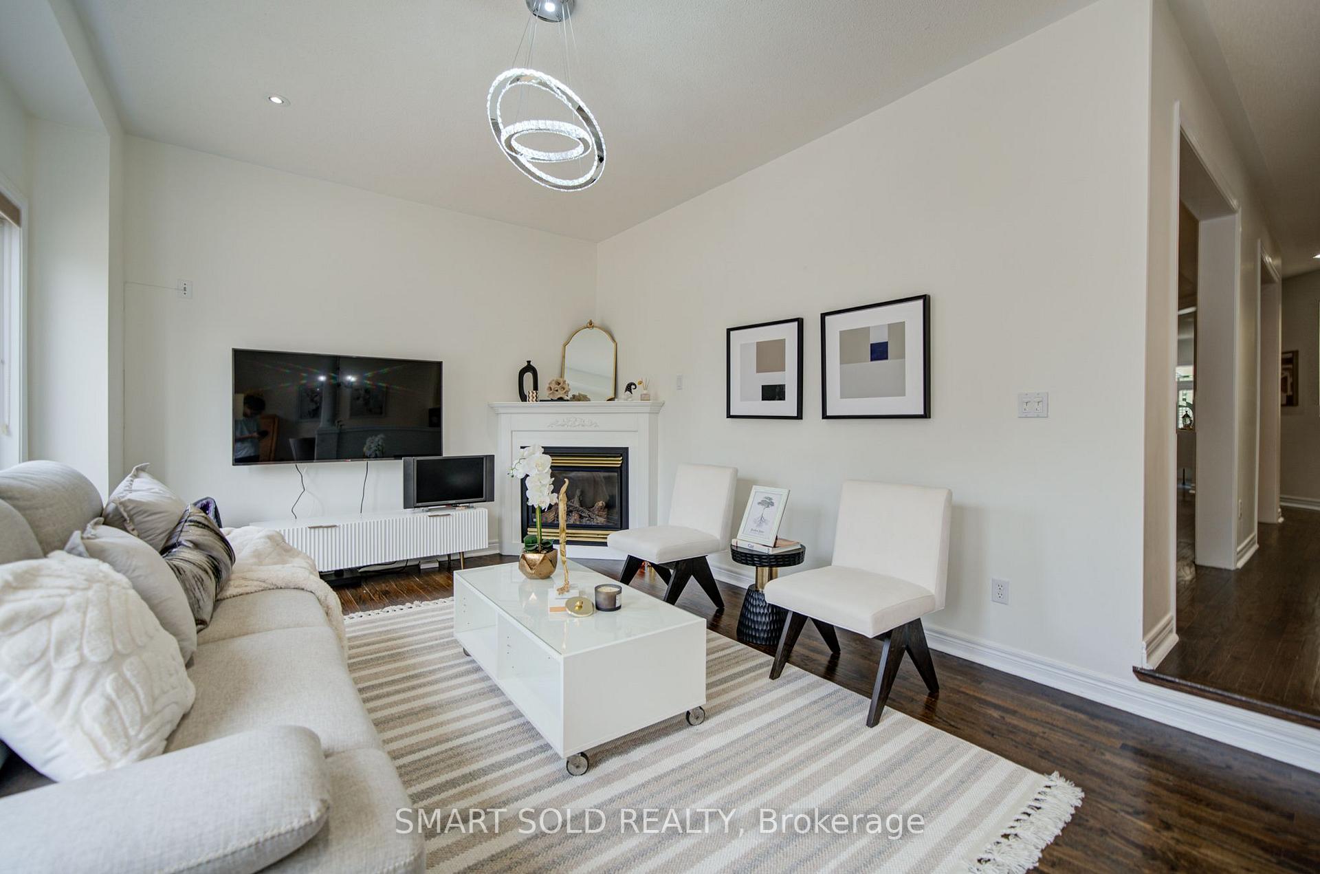 Photo 13 of 48 Ravel Drive, Vaughan, Patterson — HOMEH