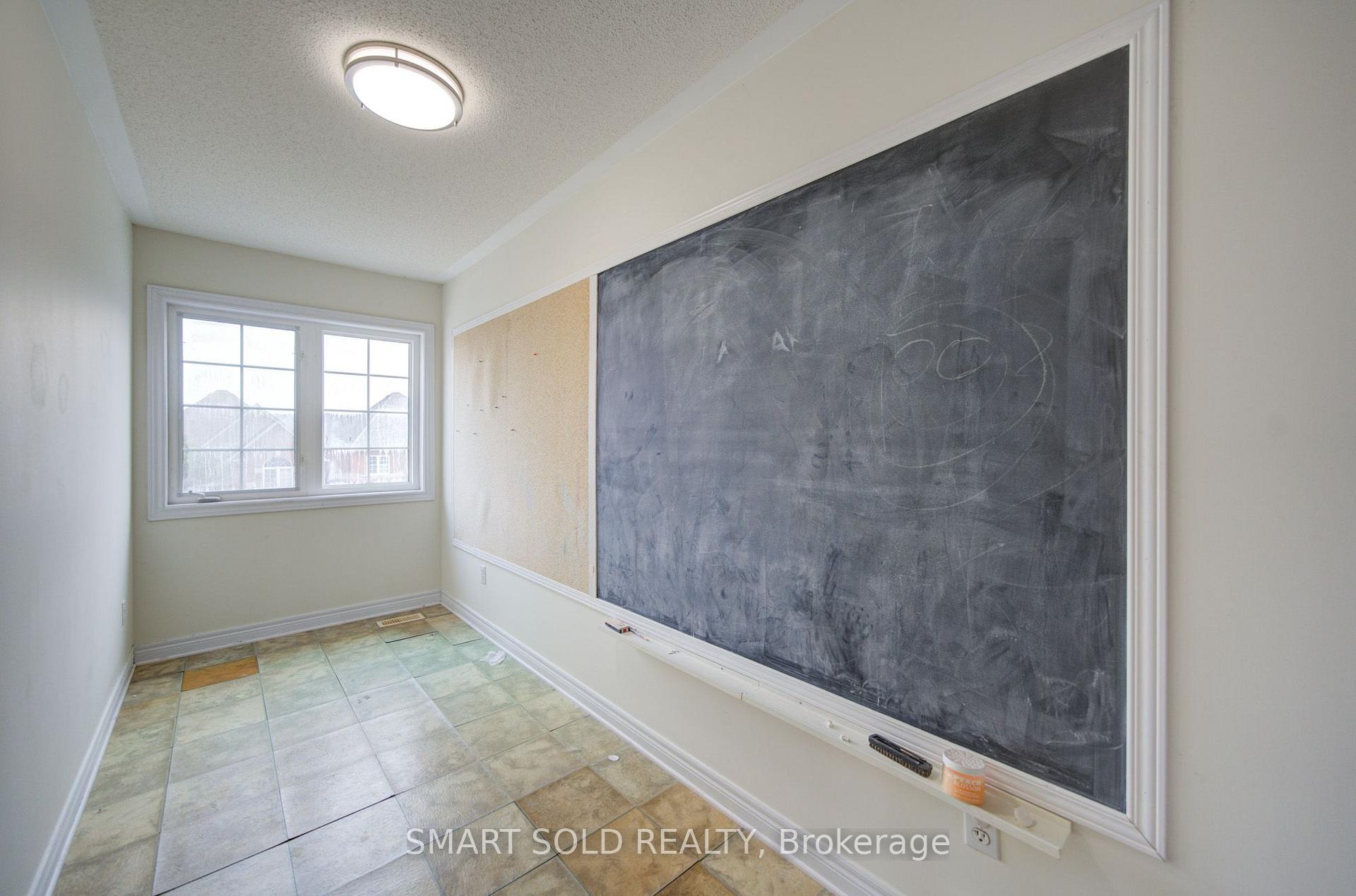 Photo 32 of 48 Ravel Drive, Vaughan, Patterson — HOMEH