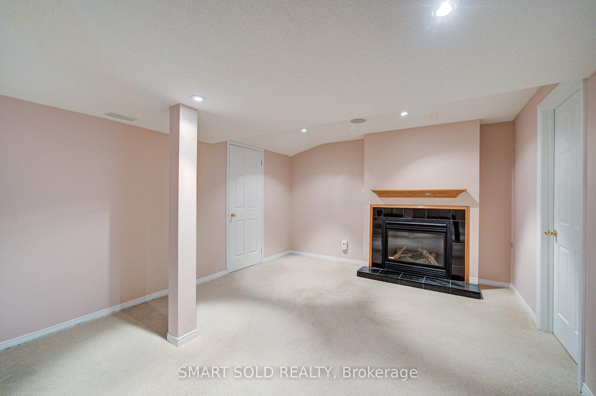 Photo 36 of 48 Ravel Drive, Vaughan, Patterson — HOMEH