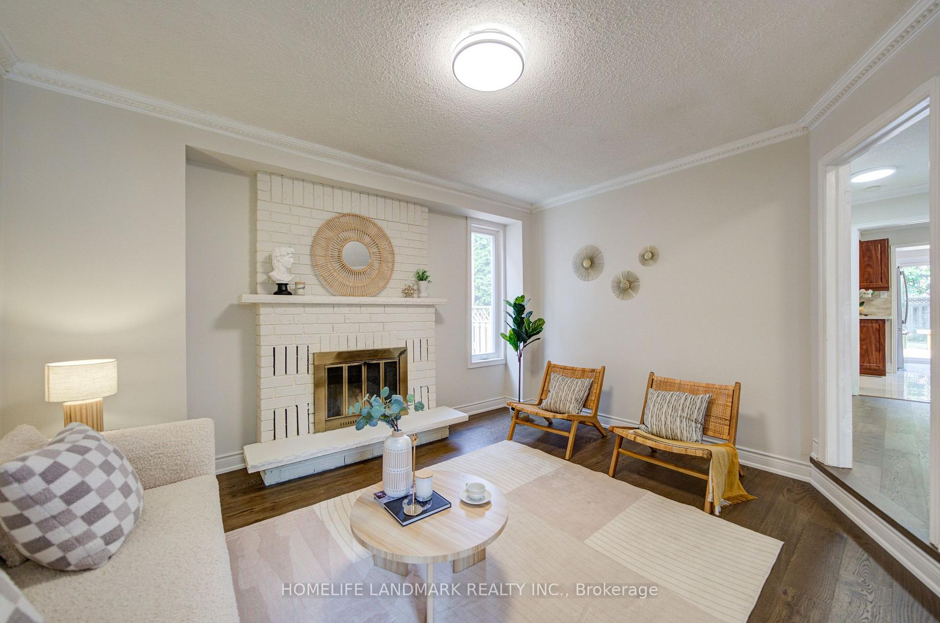Photo 8 of 1091 Queens Avenue, Oakville, College Park — HOMEH