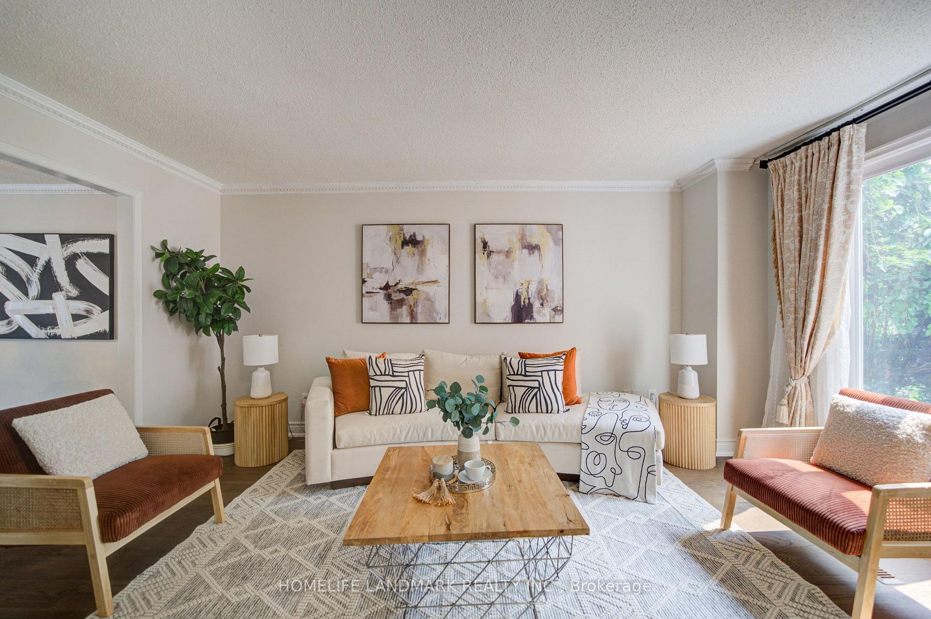 Photo 9 of 1091 Queens Avenue, Oakville, College Park — HOMEH