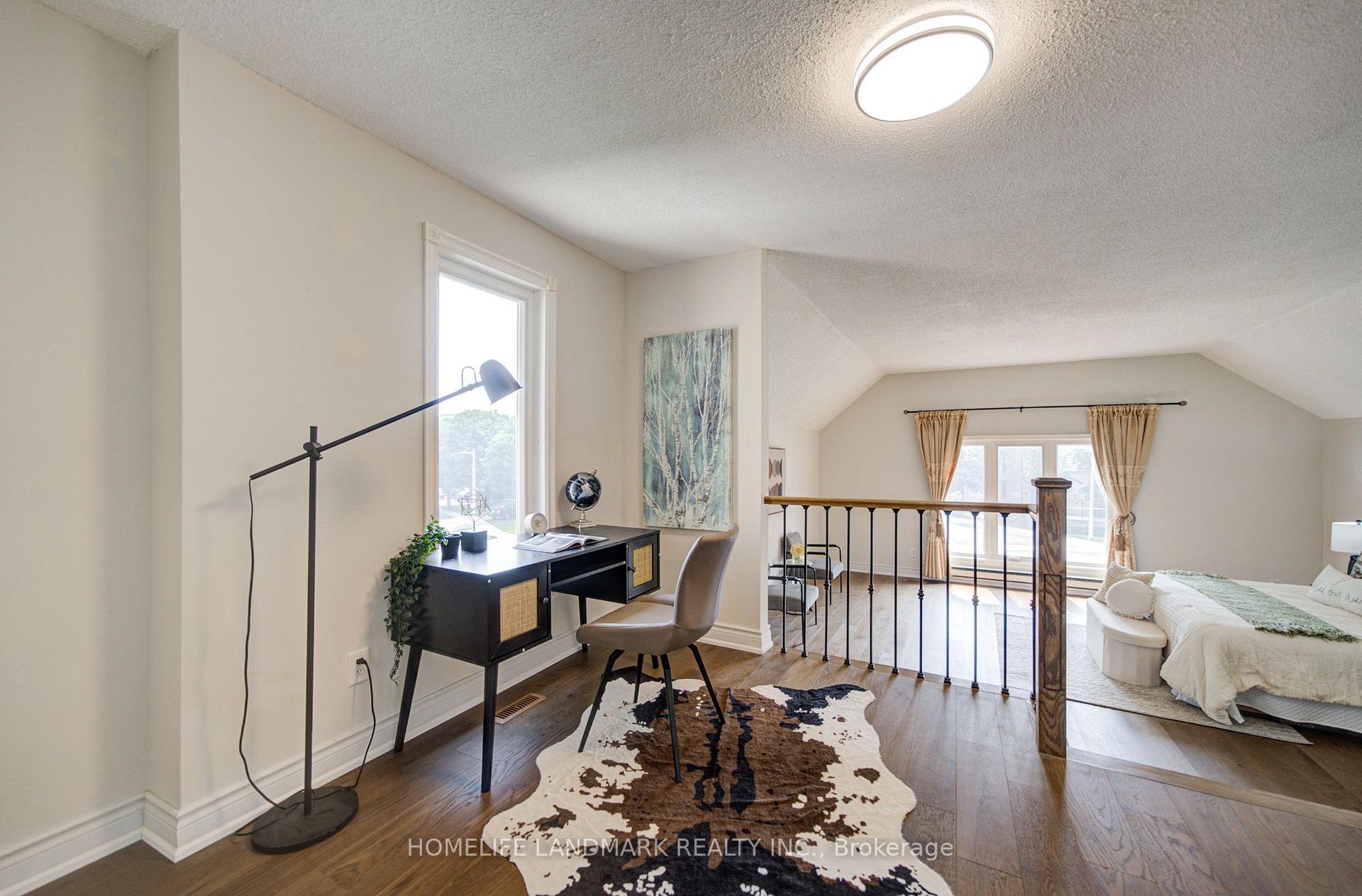 Photo 31 of 1091 Queens Avenue, Oakville, College Park — HOMEH