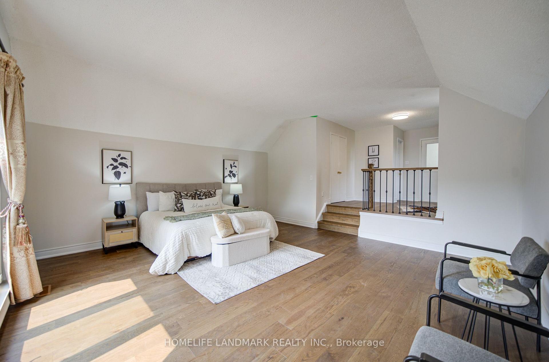 Photo 34 of 1091 Queens Avenue, Oakville, College Park — HOMEH