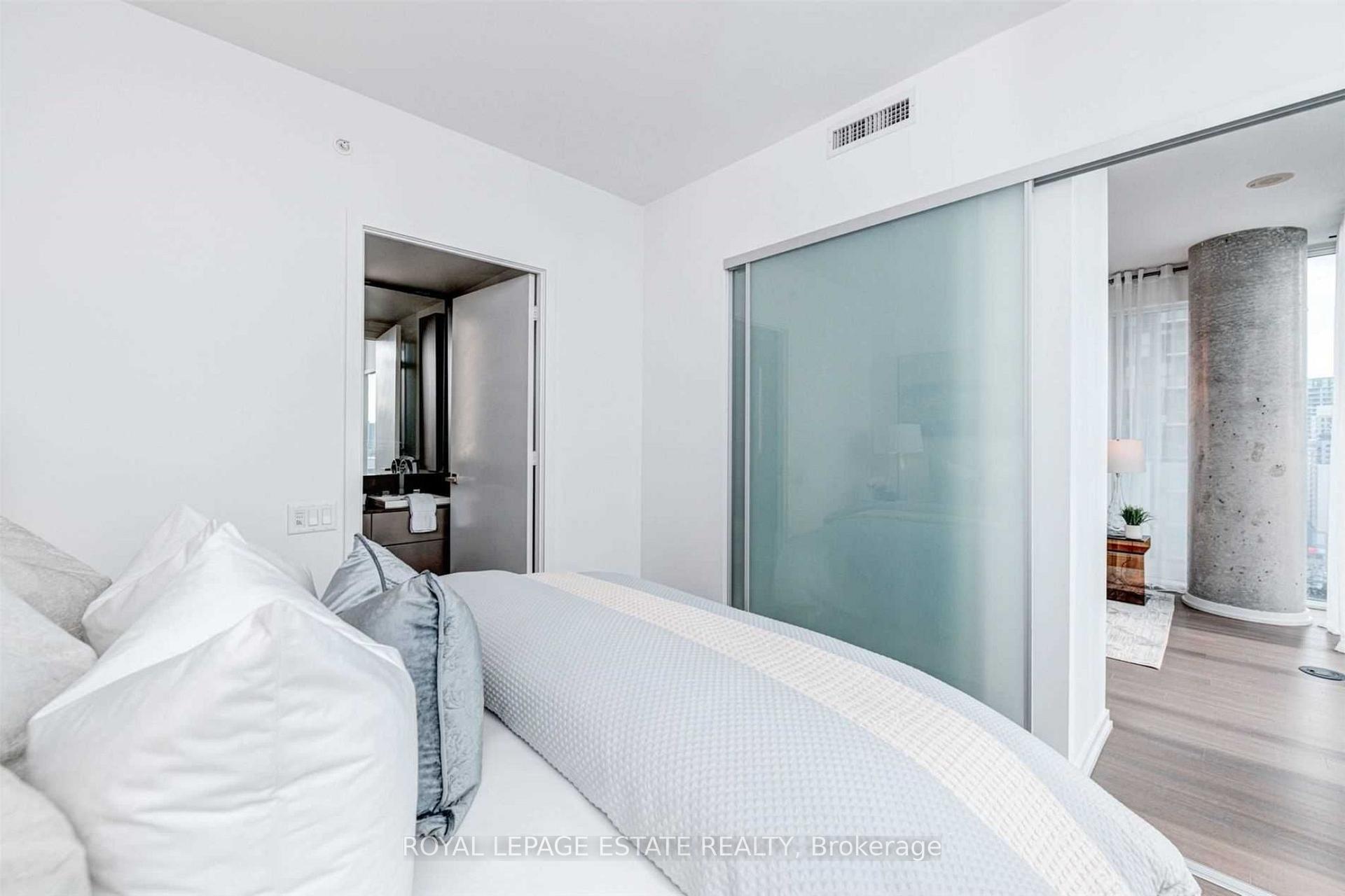 Photo 11 of Unit 1709, 101 Peter Street, Toronto, Waterfront Communities — HOMEH