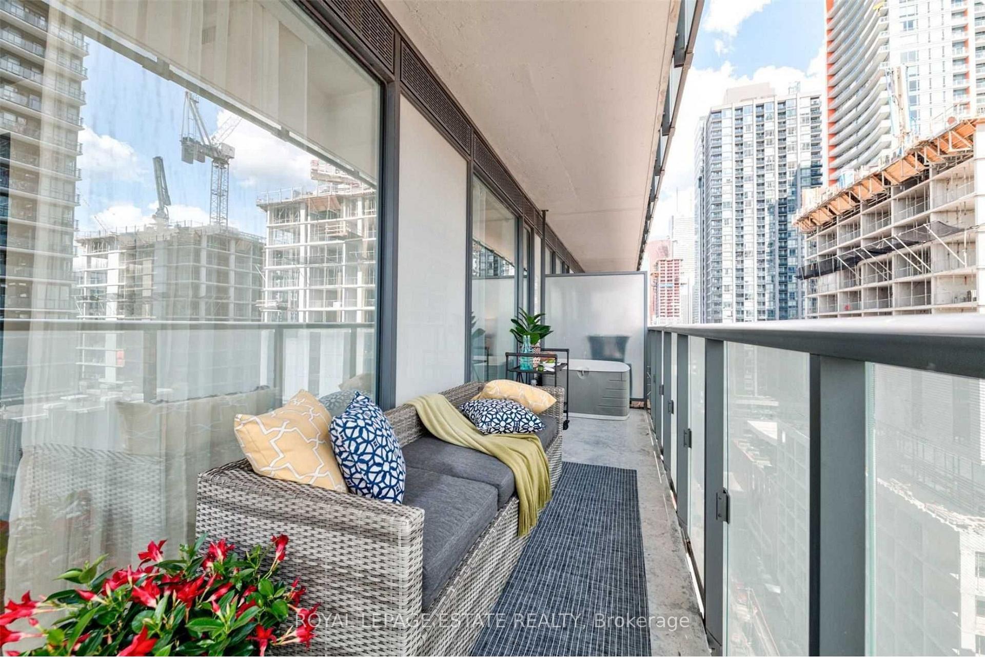 Photo 13 of Unit 1709, 101 Peter Street, Toronto, Waterfront Communities — HOMEH