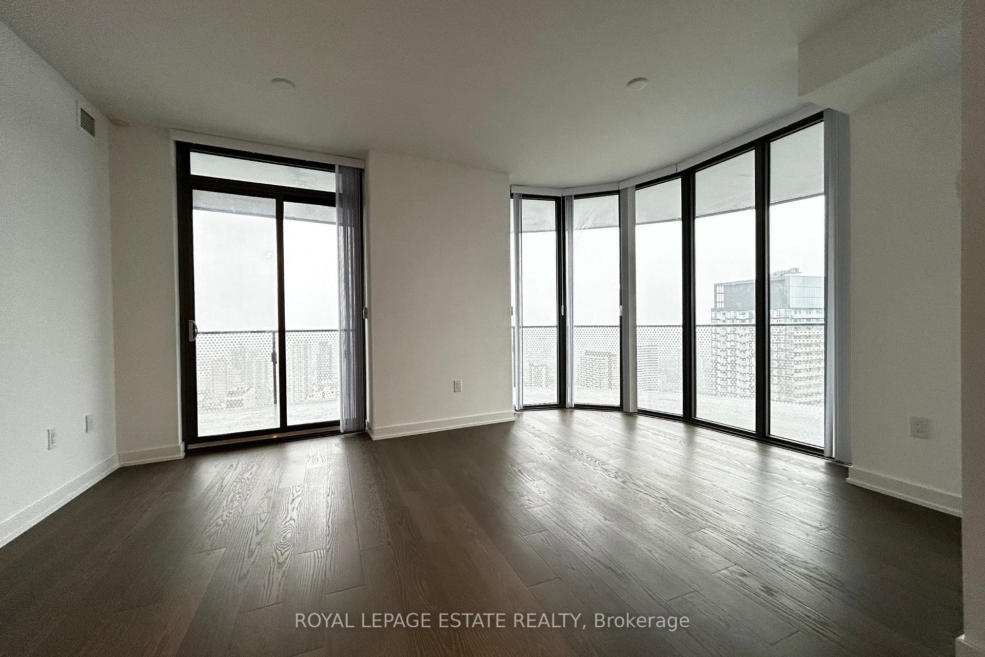 Front of Unit 5002, 11 Wellesley Street W
