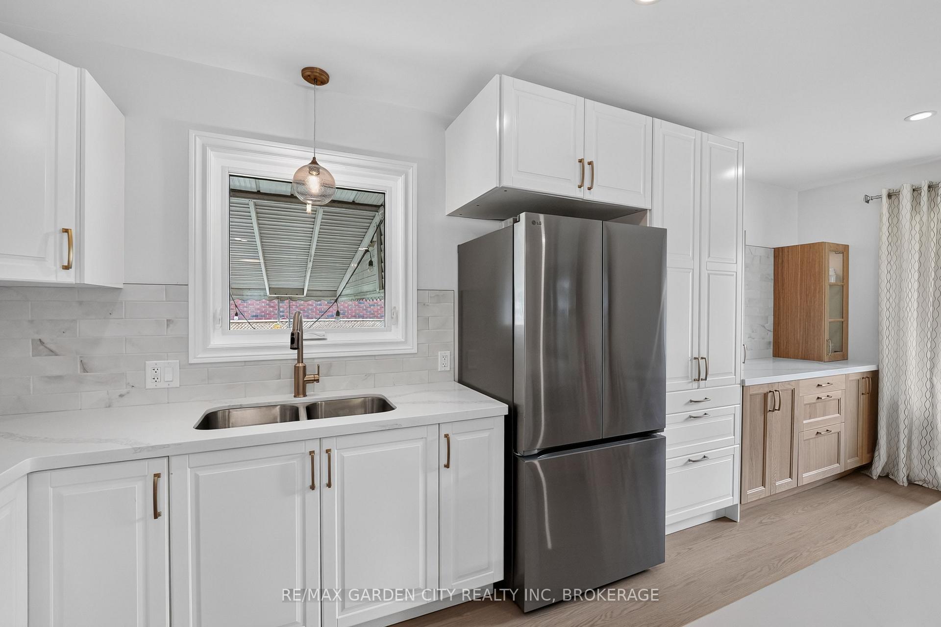 Photo 9 of 26 Millward Avenue, St. Catharines, Vine/Linwell — HOMEH