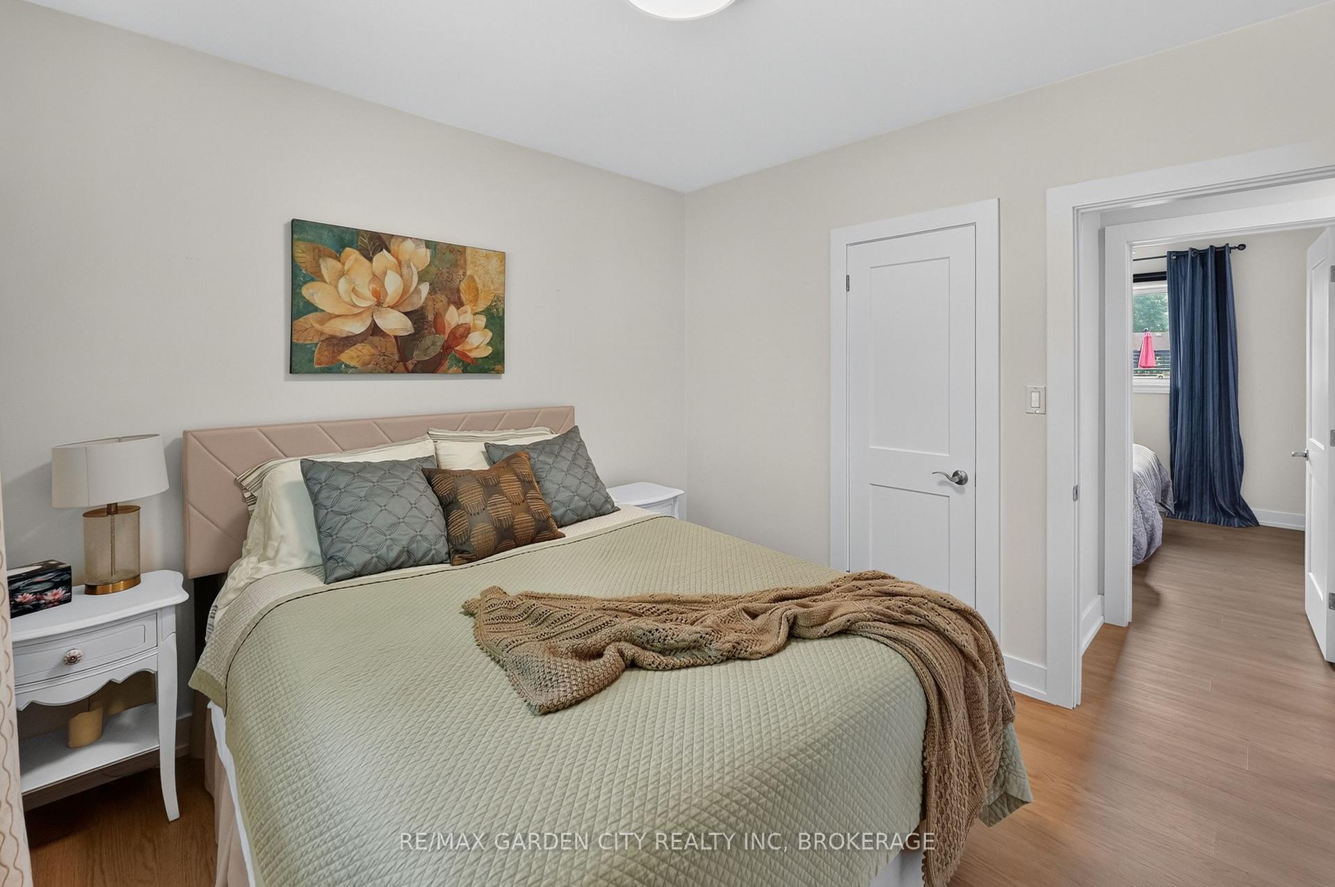 Photo 13 of 26 Millward Avenue, St. Catharines, Vine/Linwell — HOMEH