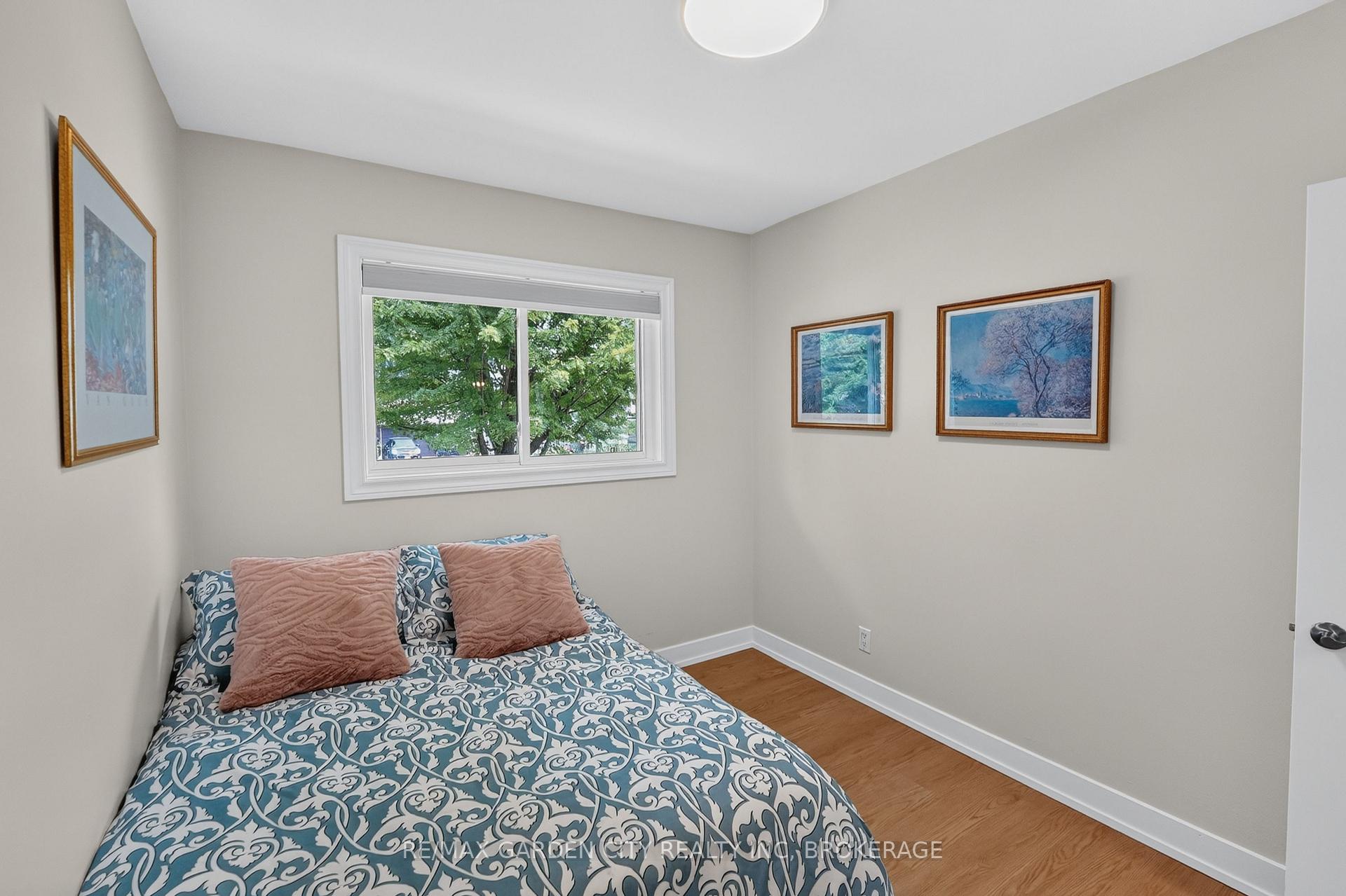 Photo 19 of 26 Millward Avenue, St. Catharines, Vine/Linwell — HOMEH