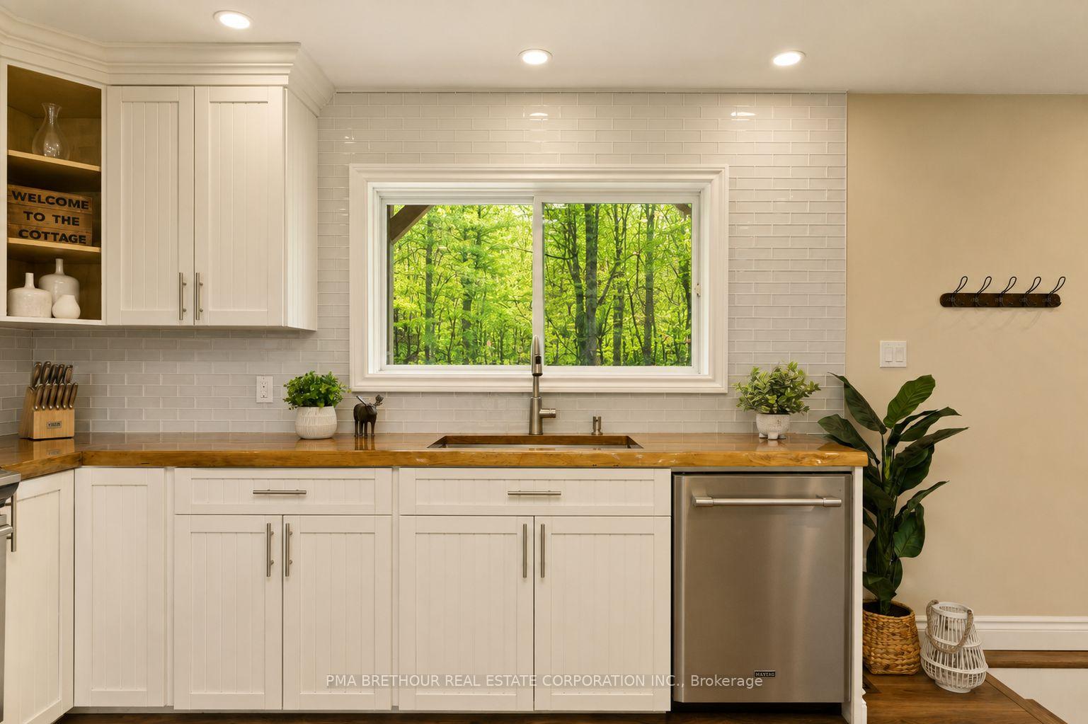 Photo 6 of 56 Long Lake Estates Road, McDougall — HOMEH