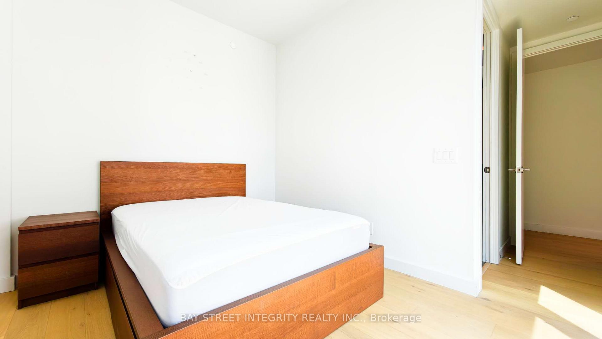 Photo 7 of Unit 1005, 81 Wellesley Street E, Toronto, Church-Yonge Corridor — HOMEH
