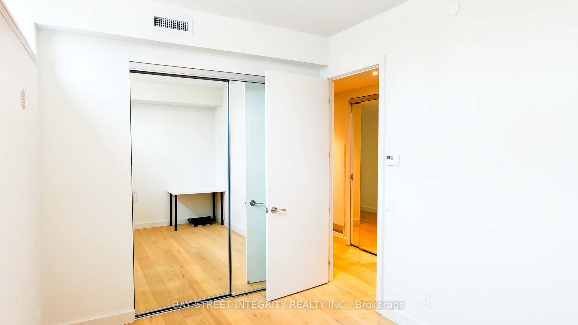 Photo 12 of Unit 1005, 81 Wellesley Street E, Toronto, Church-Yonge Corridor — HOMEH