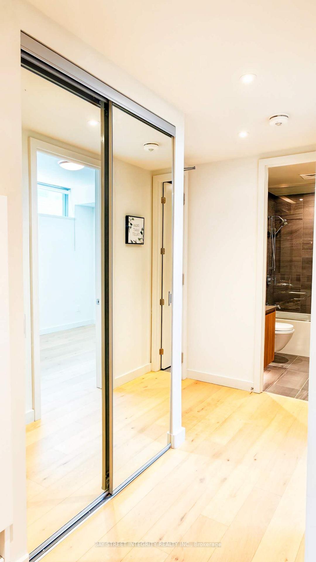 Photo 14 of Unit 1005, 81 Wellesley Street E, Toronto, Church-Yonge Corridor — HOMEH