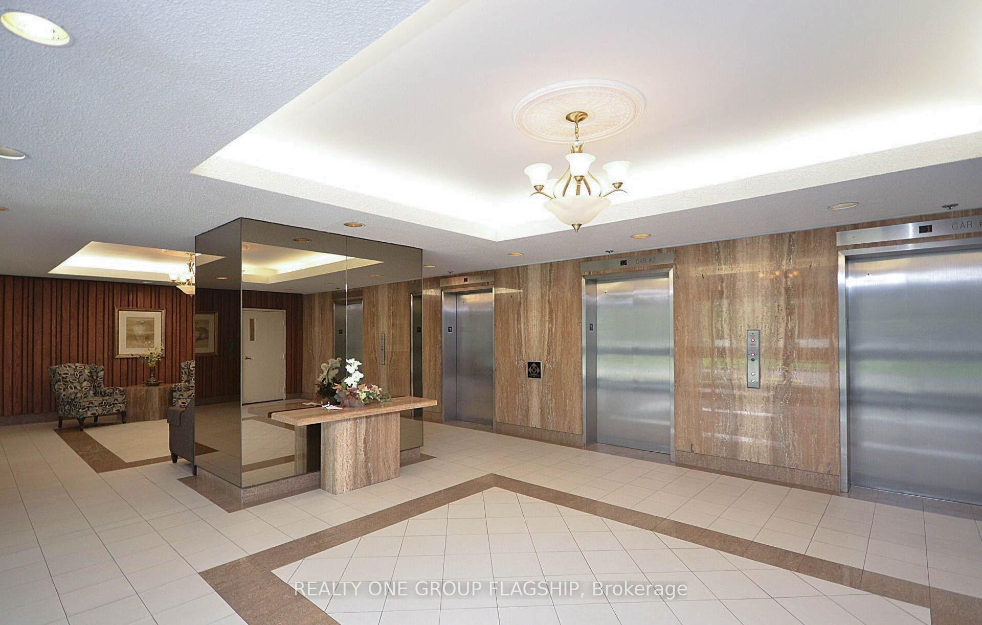 Photo 4 of Unit 1209, 50 Elm Drive E, Mississauga, Mississauga Valleys — HOMEH