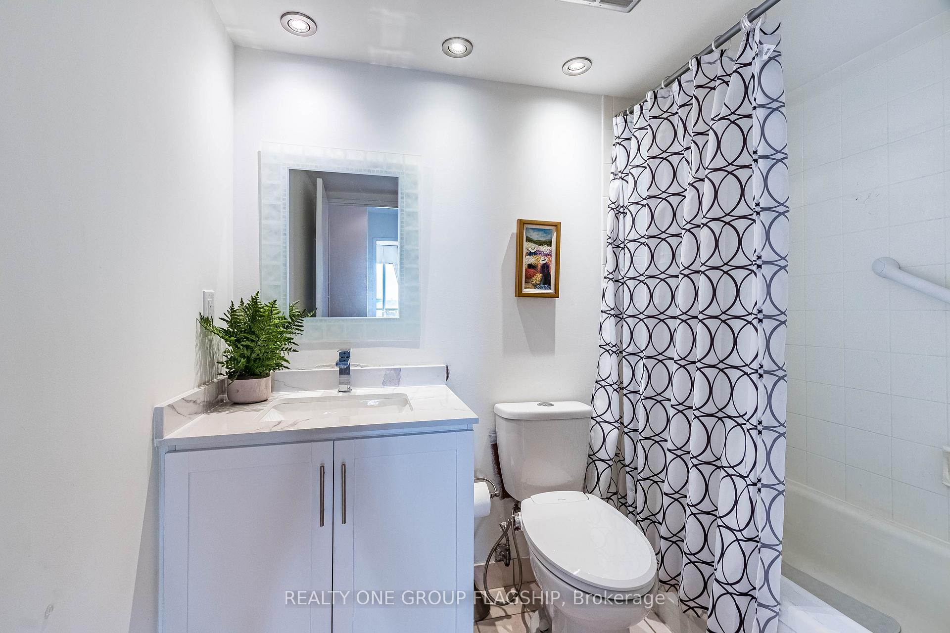 Photo 18 of Unit 1209, 50 Elm Drive E, Mississauga, Mississauga Valleys — HOMEH